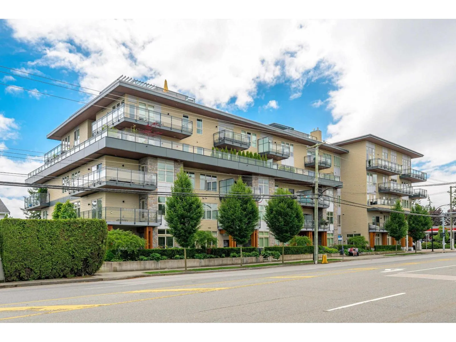 312 14022 NORTH BLUFF ROAD