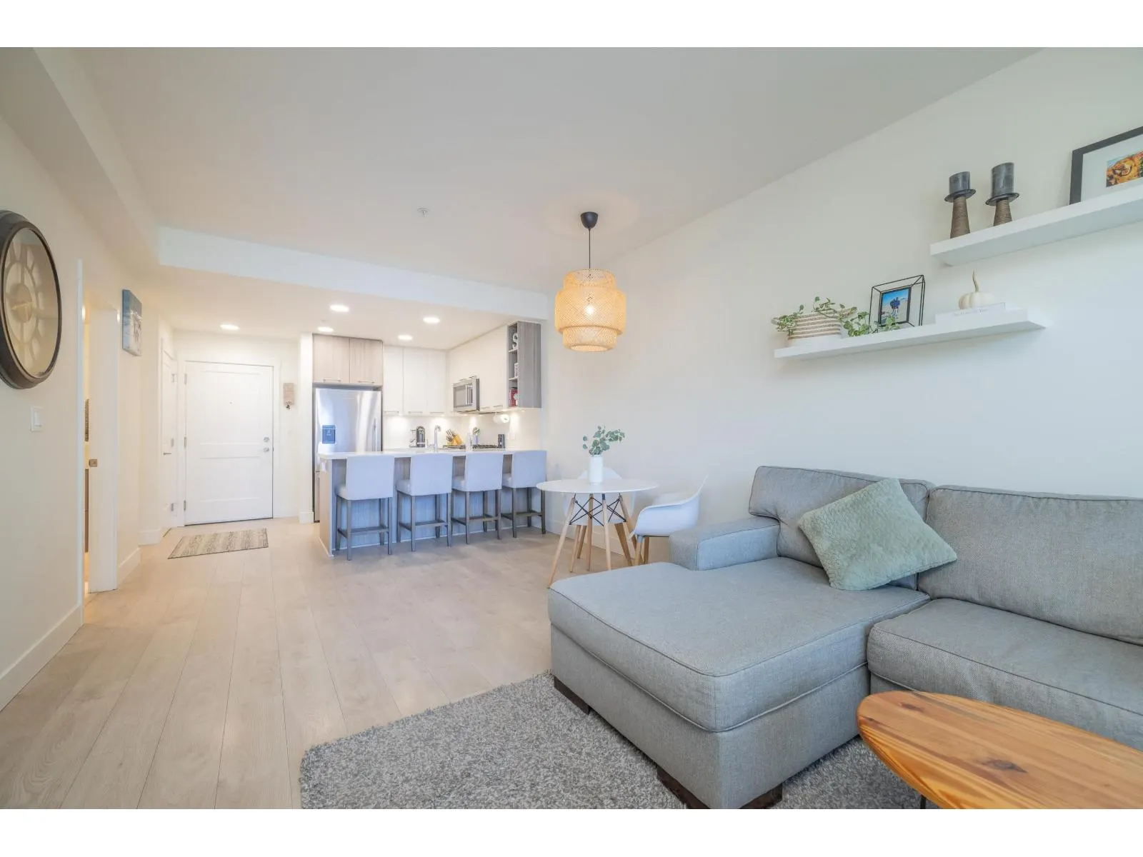 312 14022 NORTH BLUFF ROAD