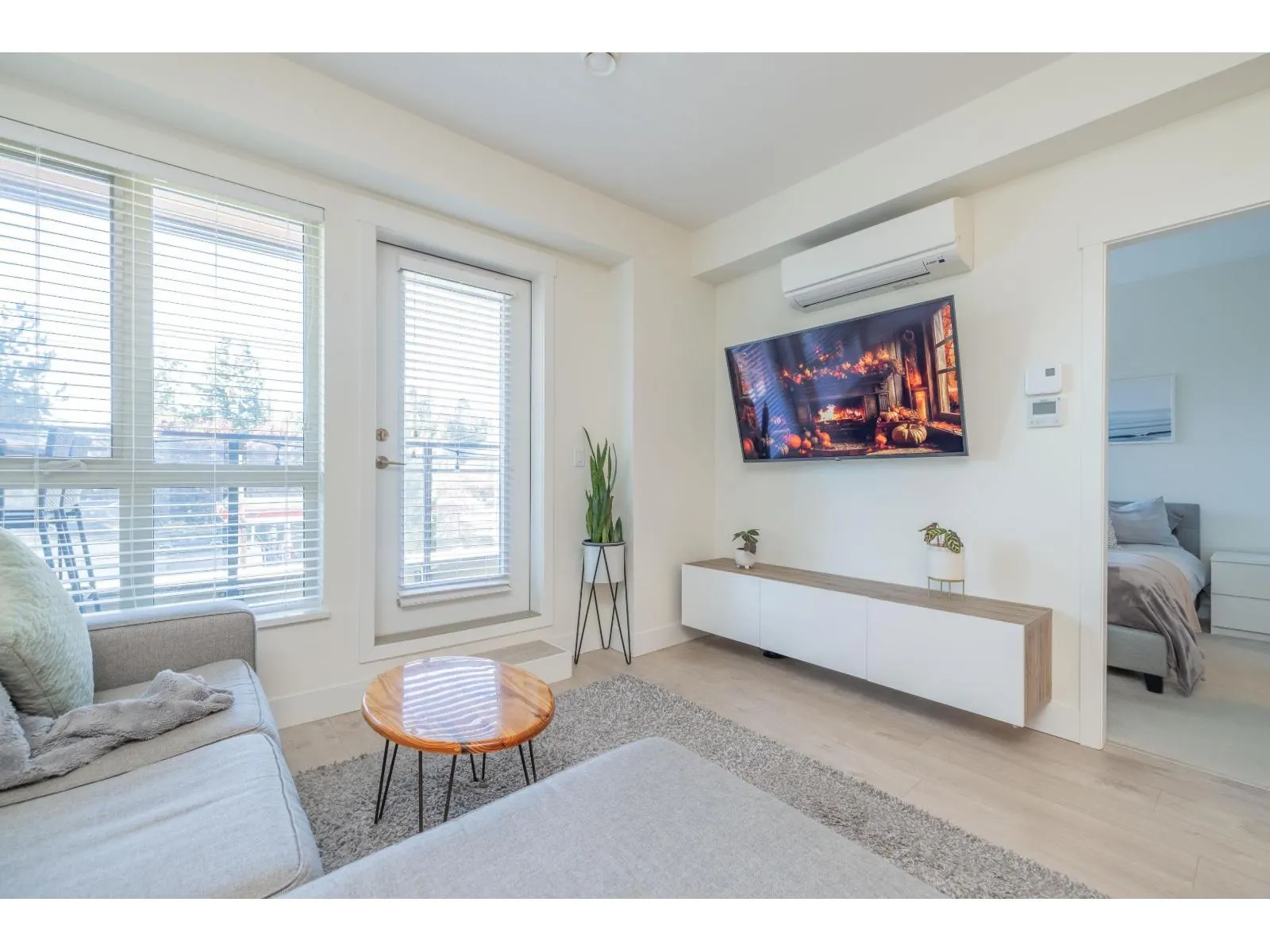 312 14022 NORTH BLUFF ROAD