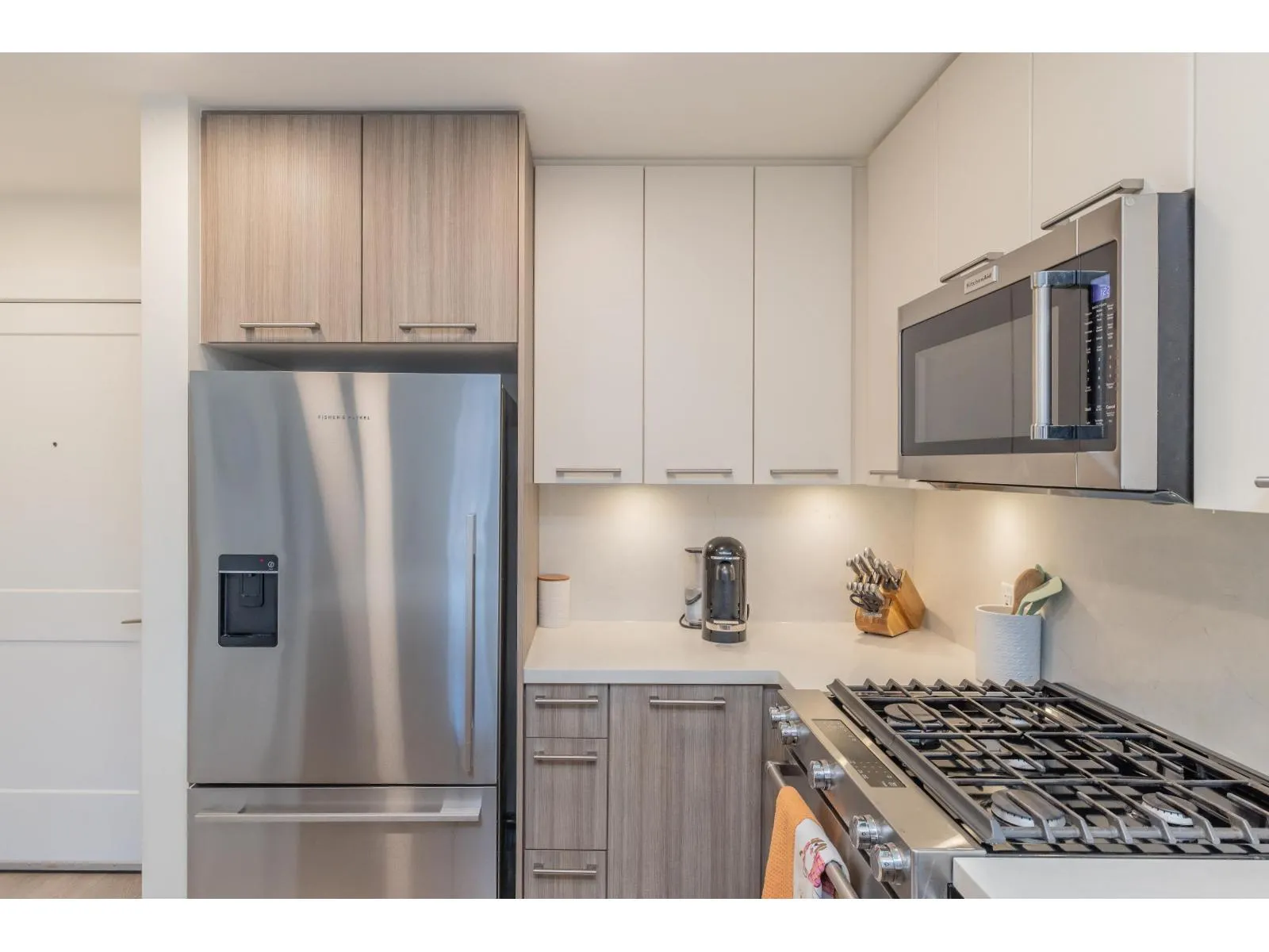 312 14022 NORTH BLUFF ROAD