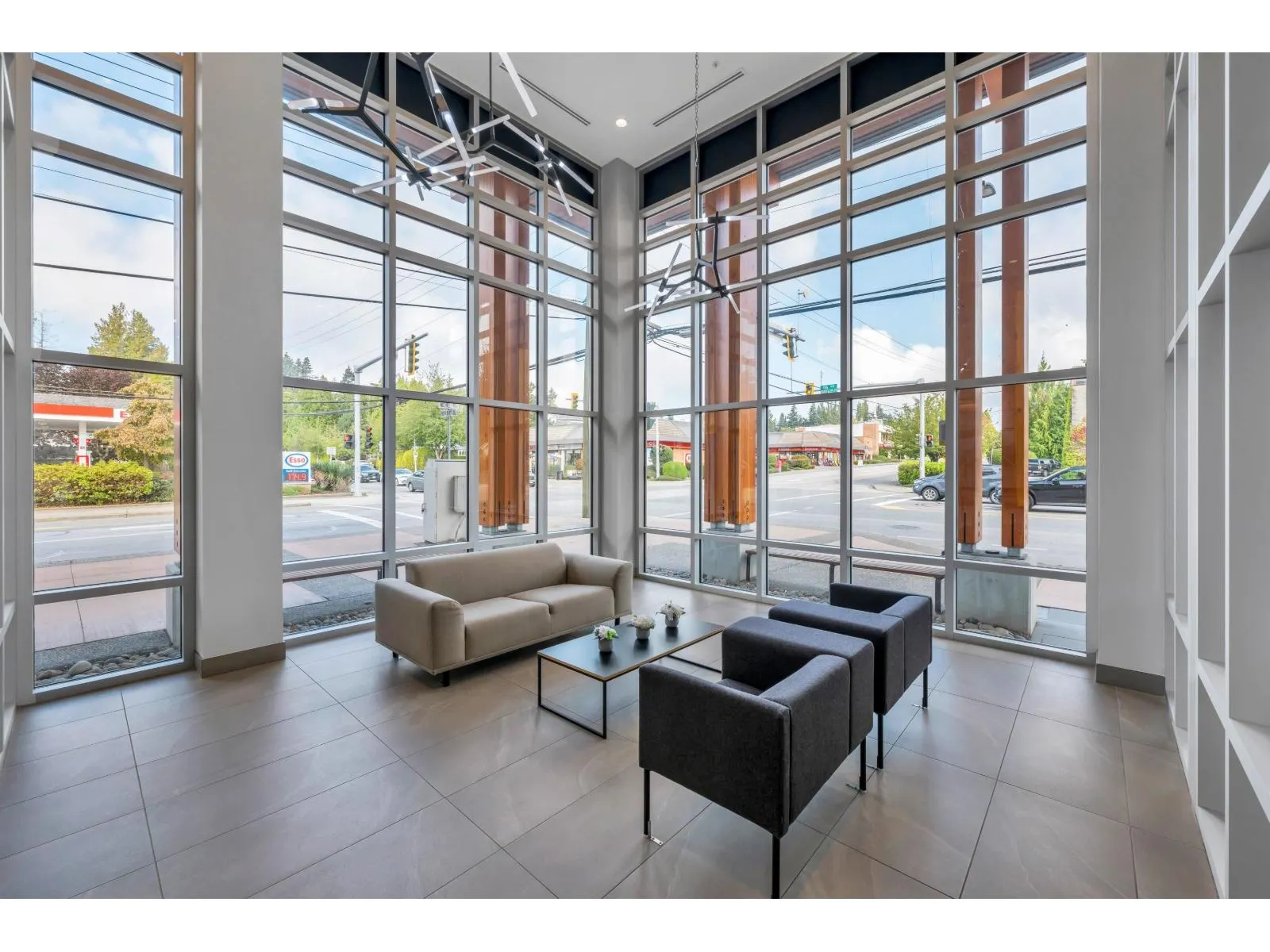 312 14022 NORTH BLUFF ROAD