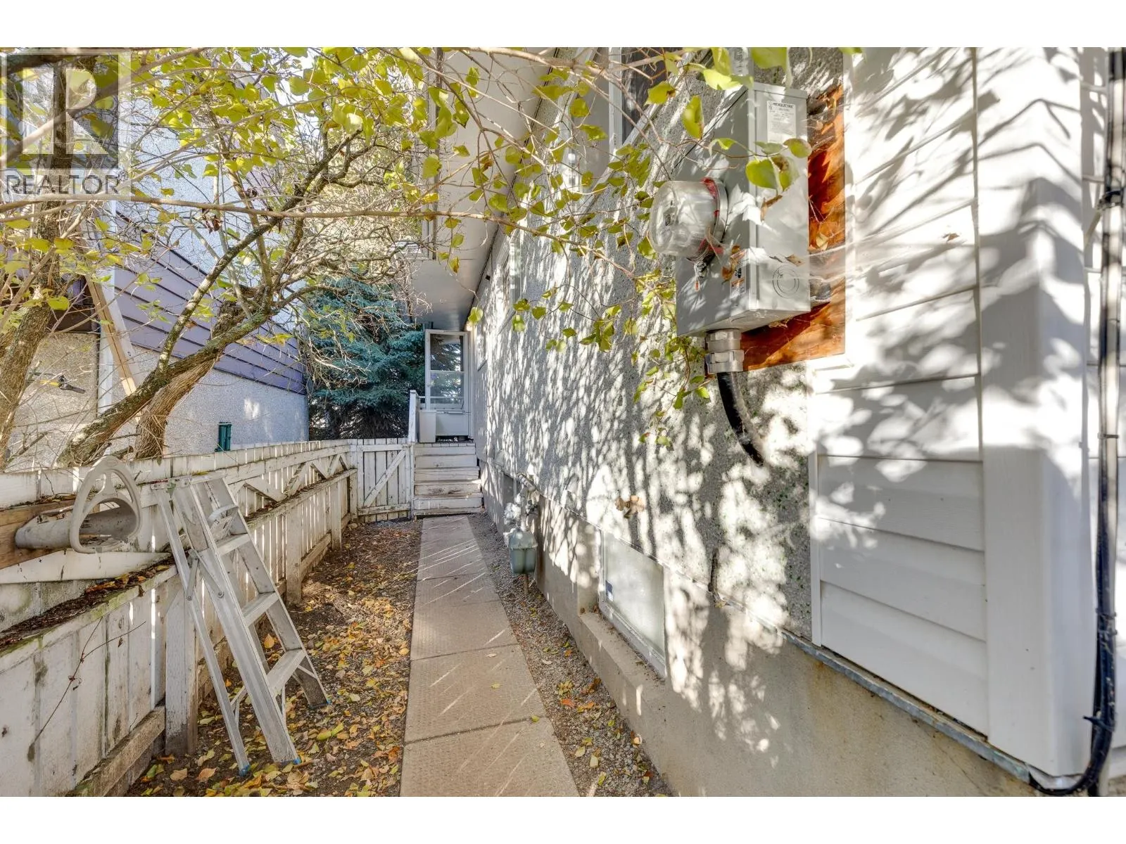196 NICHOLSON STREET