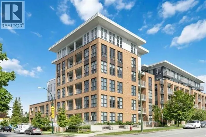 105 6933 CAMBIE STREET