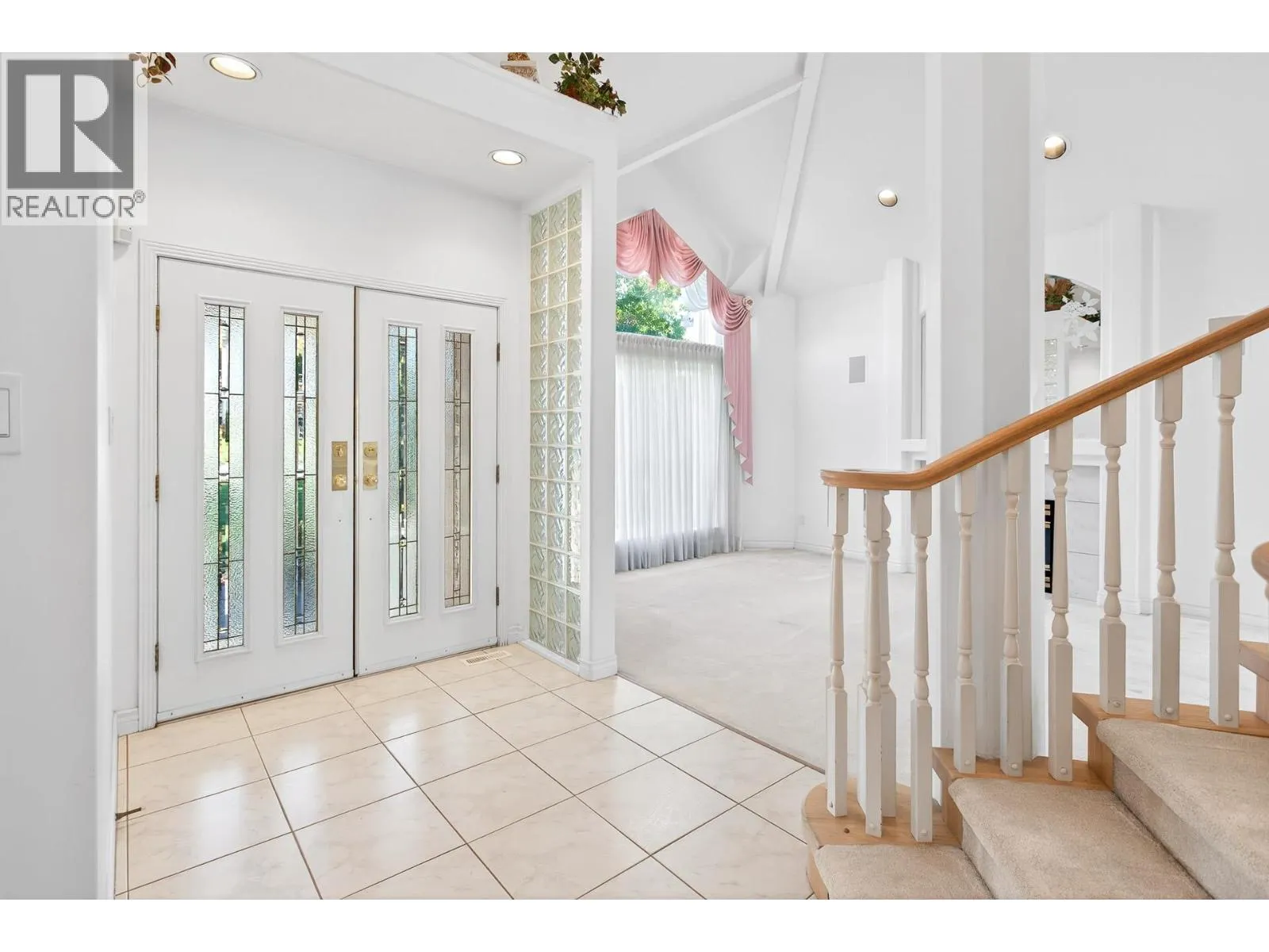 2643 FORTRESS DRIVE