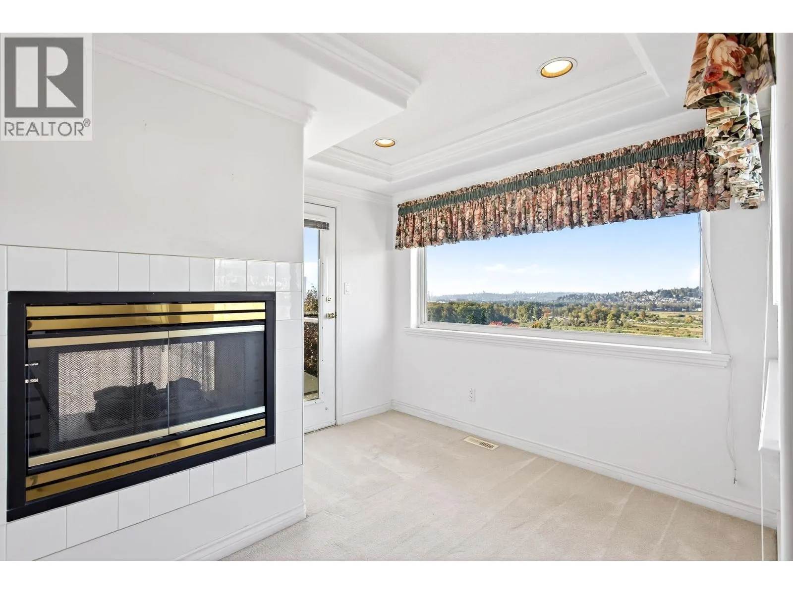 2643 FORTRESS DRIVE