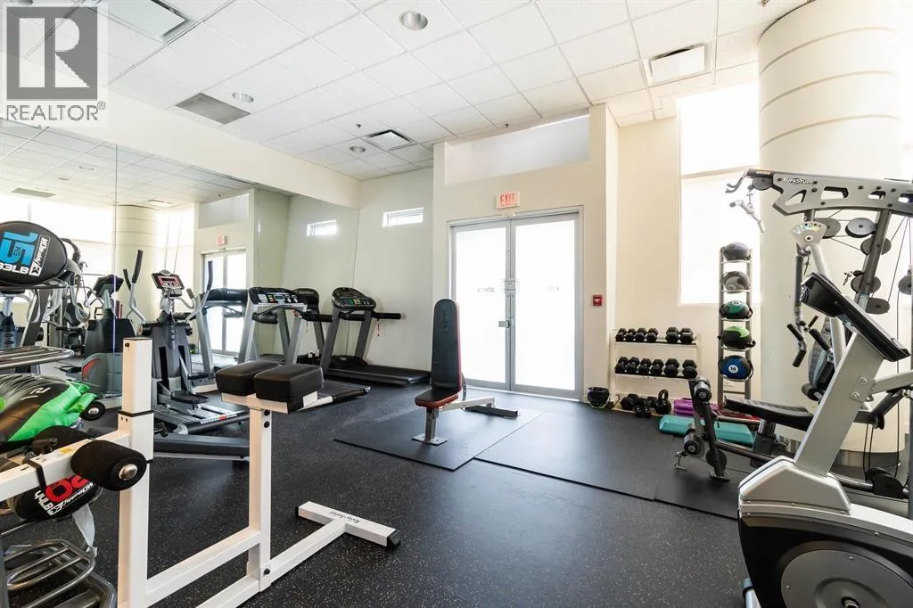 825 8080 CAMBIE ROAD