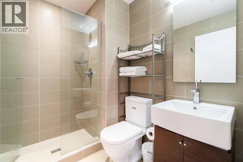 825 8080 CAMBIE ROAD