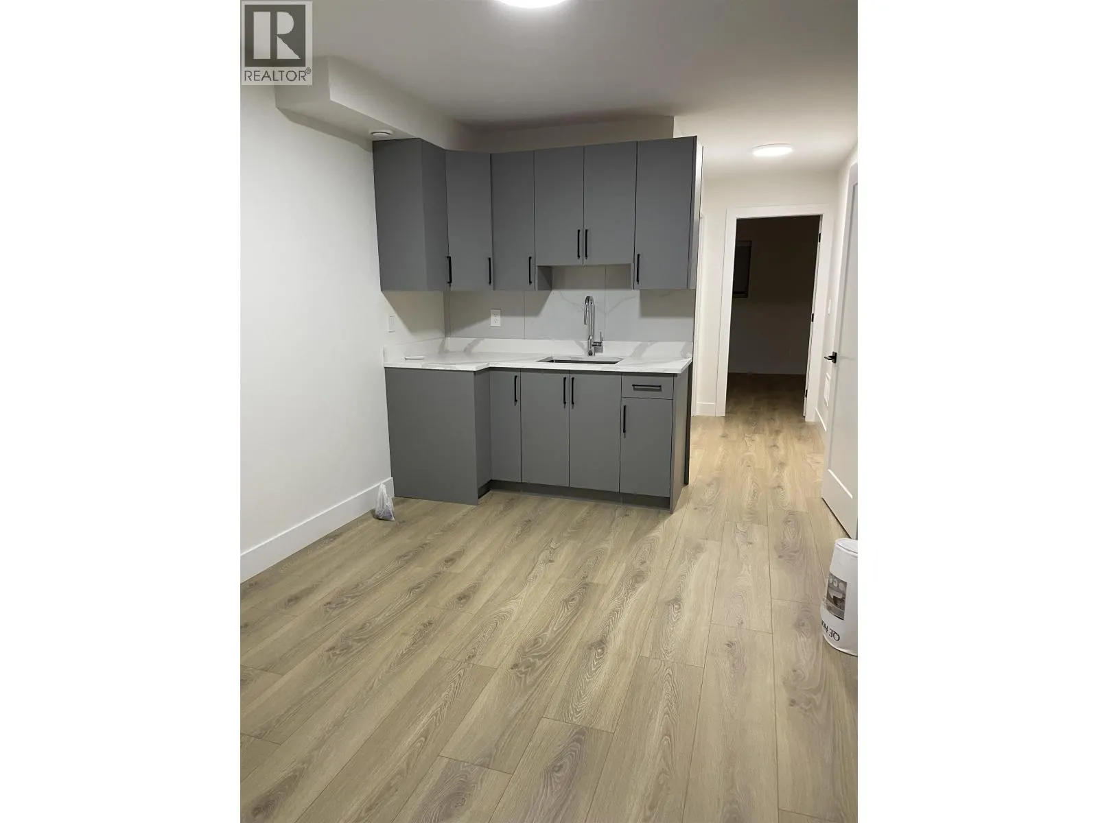 1 4955 GRAFTON STREET
