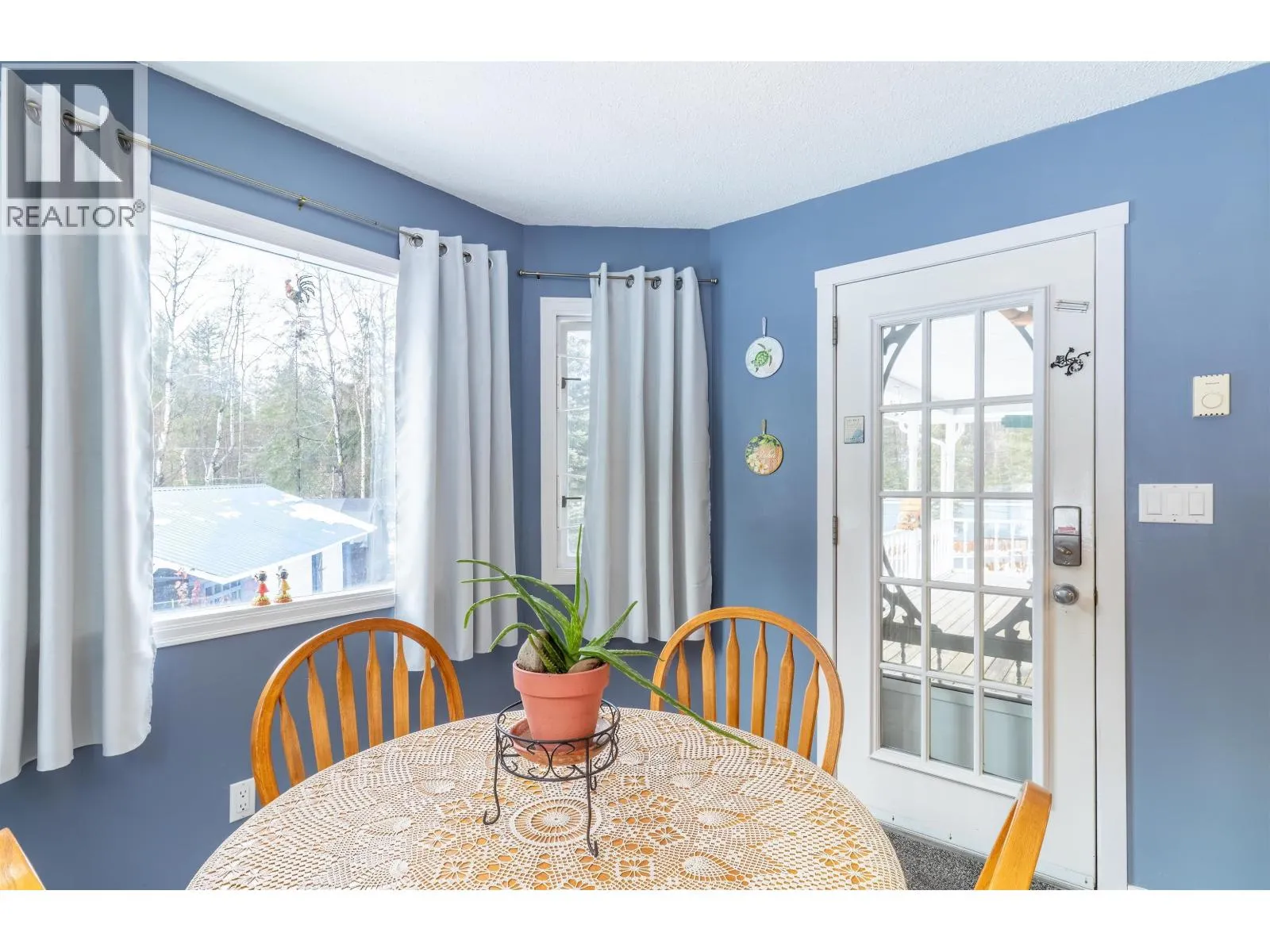 4315 RAINBOW DRIVE