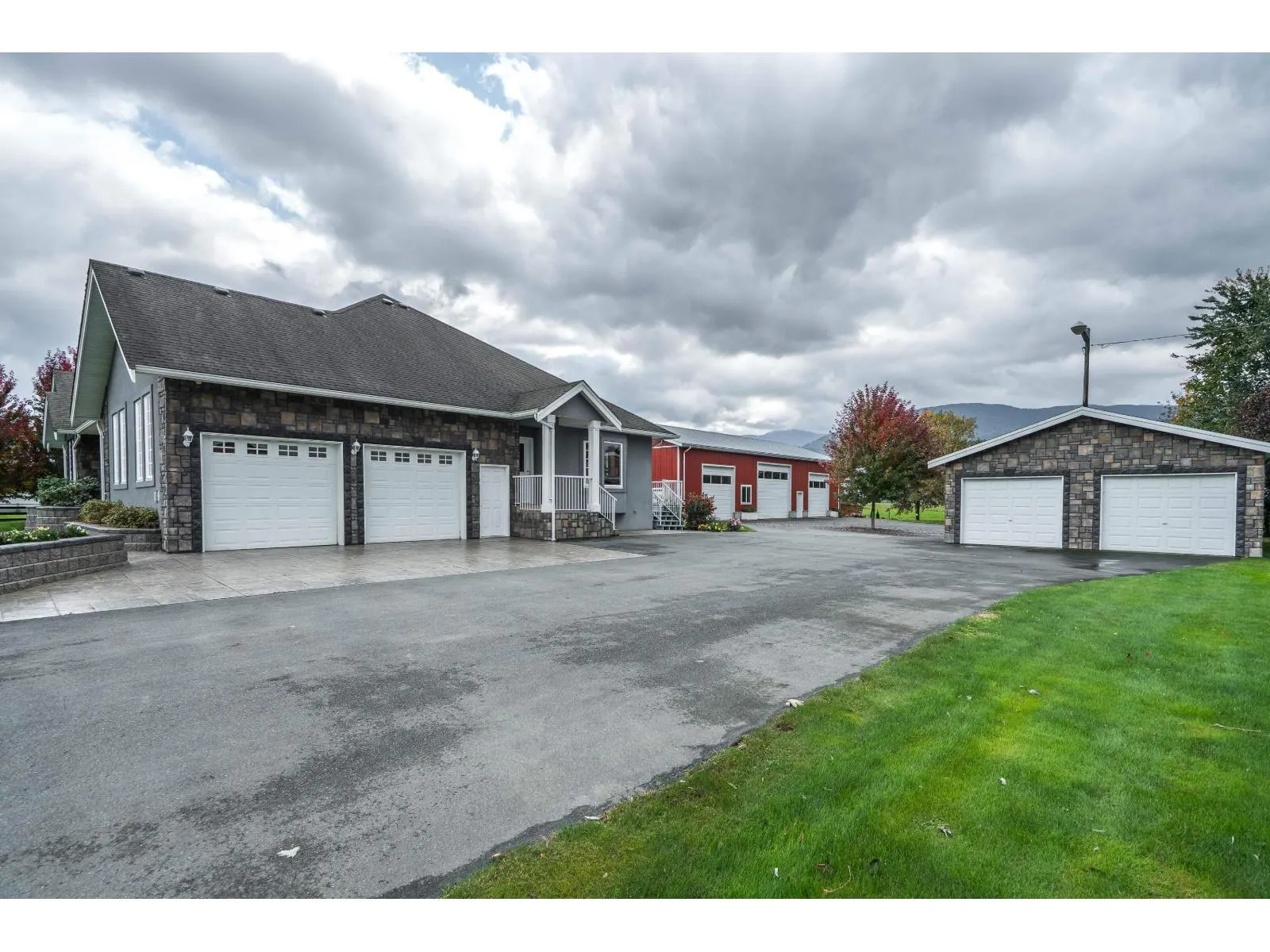42872 SOUTH SUMAS ROAD|Greendale