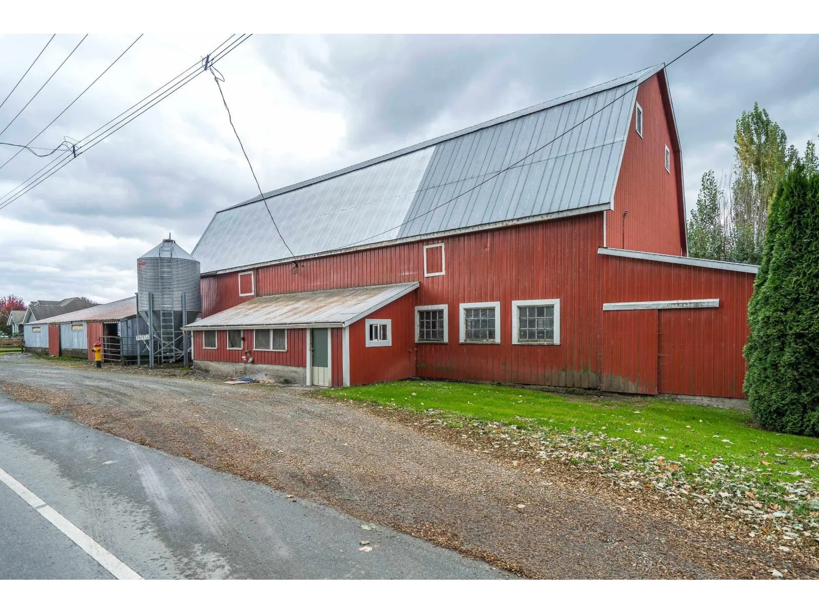 42872 SOUTH SUMAS ROAD|Greendale