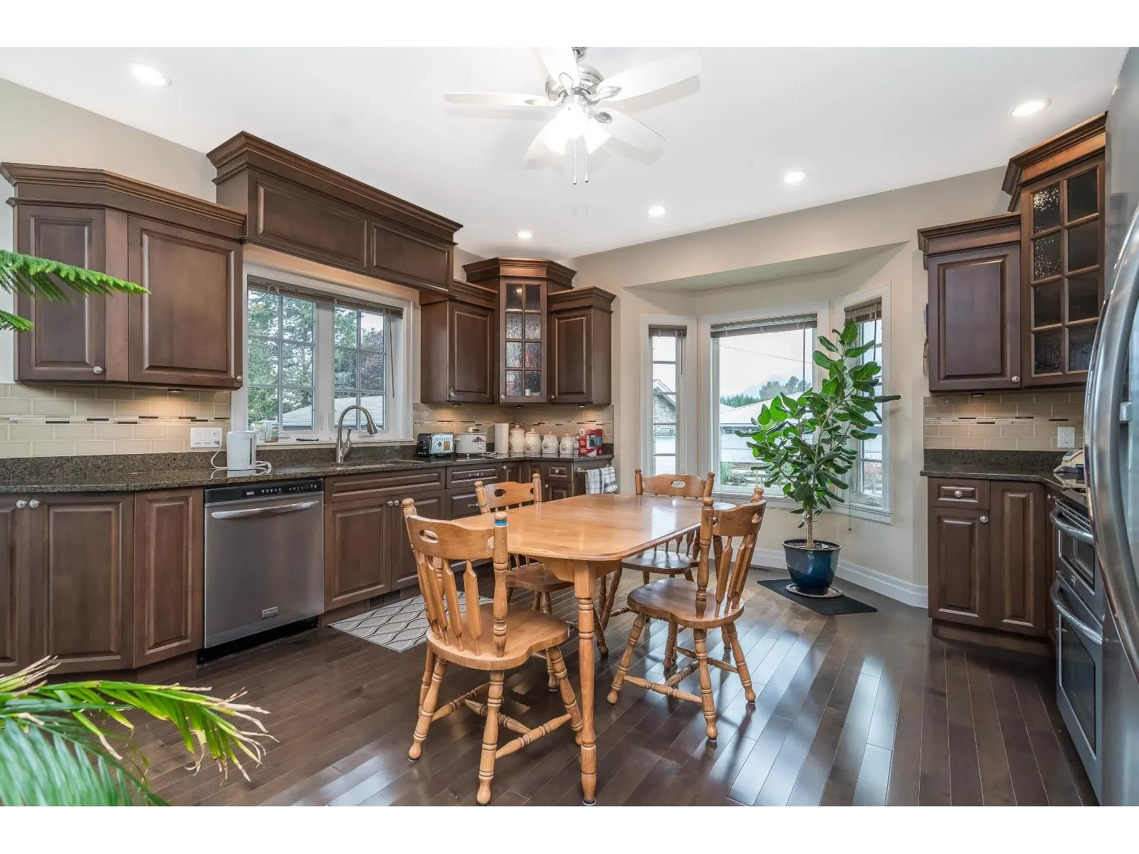 42872 SOUTH SUMAS ROAD|Greendale