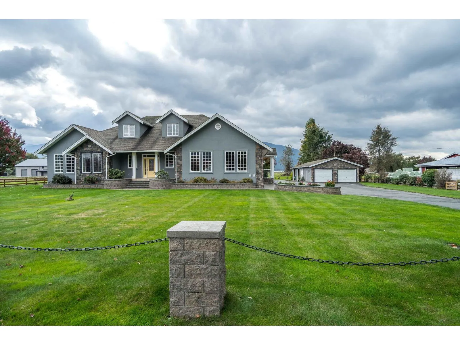 42872 SOUTH SUMAS ROAD|Greendale