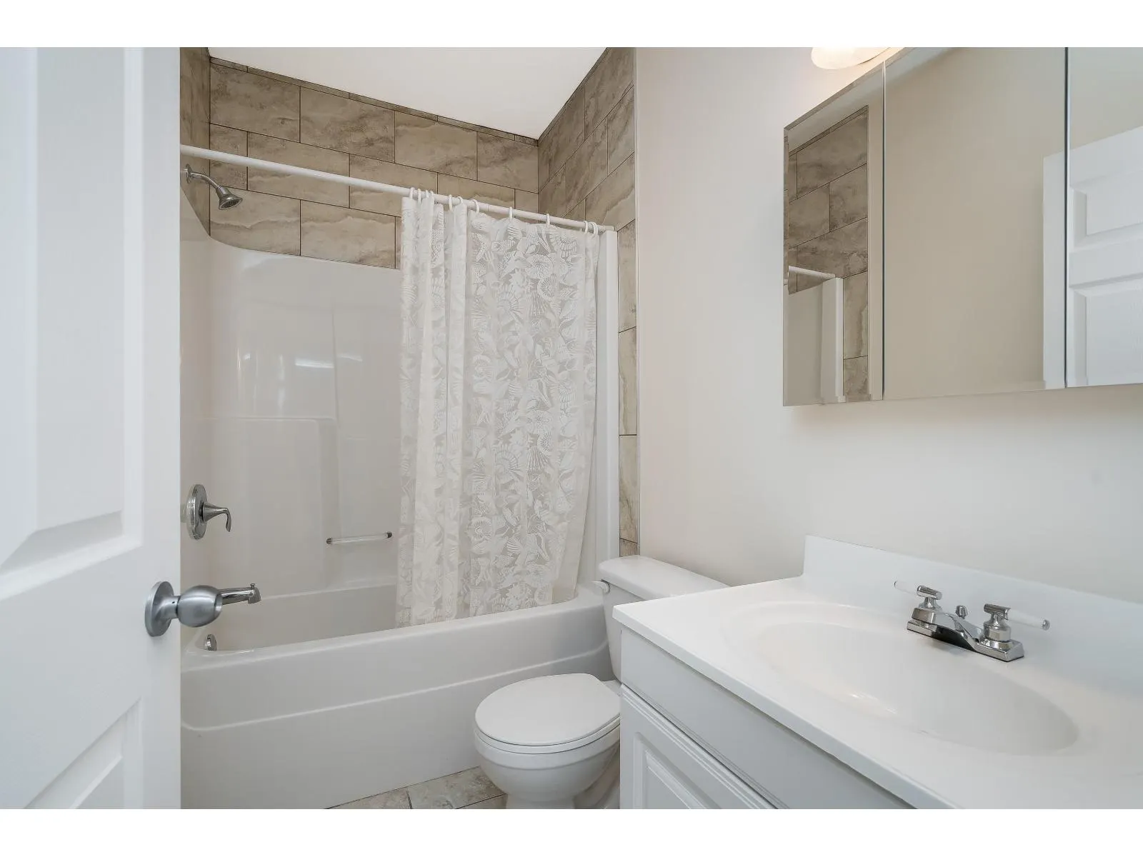 42872 SOUTH SUMAS ROAD|Greendale