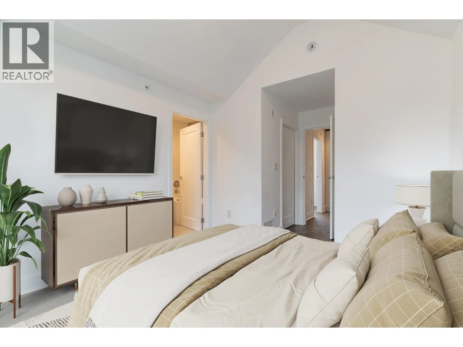 125 2070 CURLING ROAD