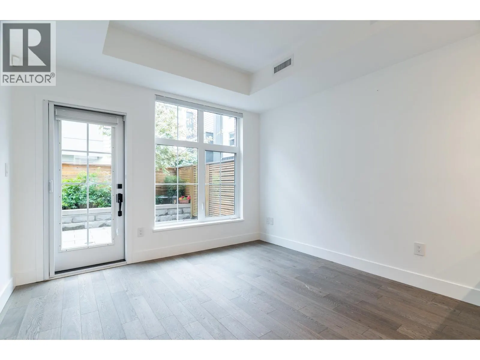 125 2070 CURLING ROAD