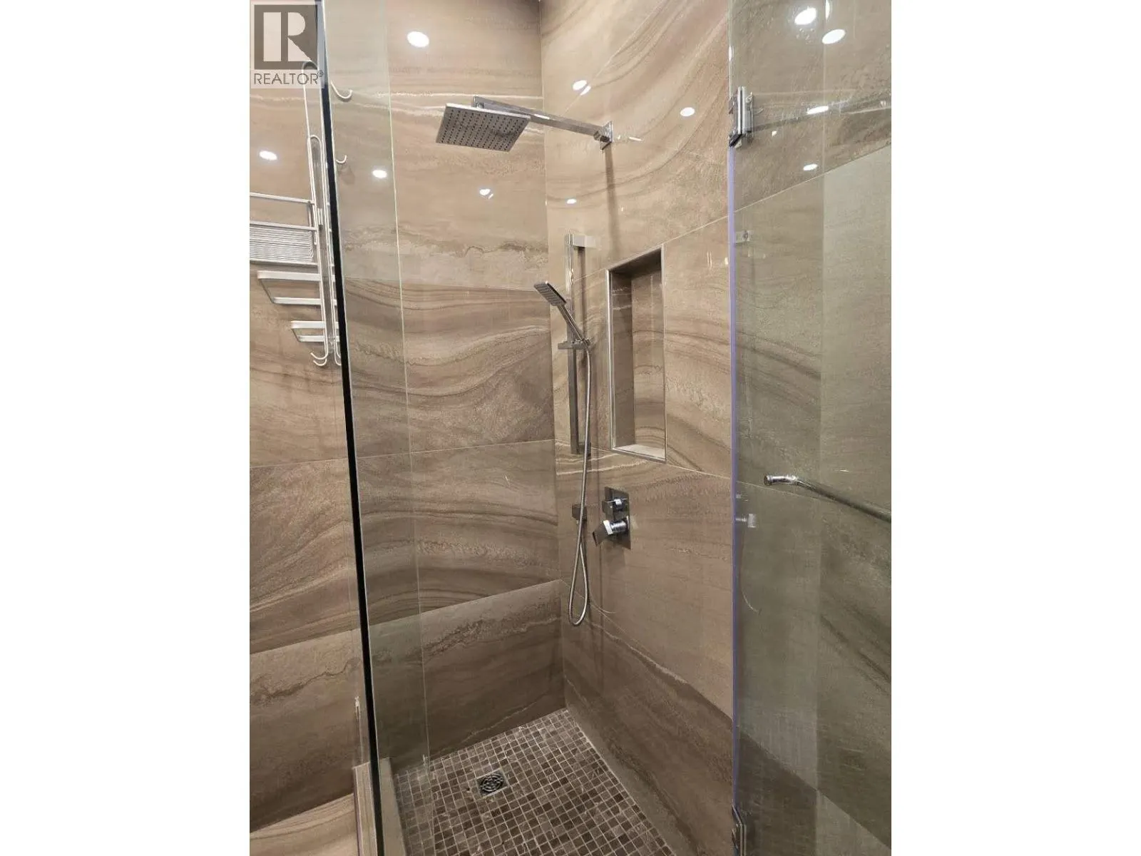 Ground Floor-34XX LAMOND AVENUE