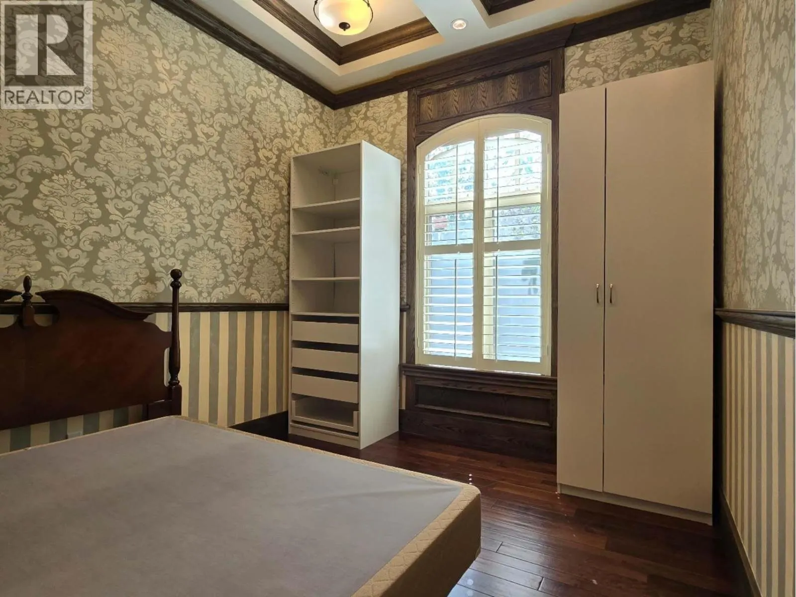 Ground Floor-34XX LAMOND AVENUE