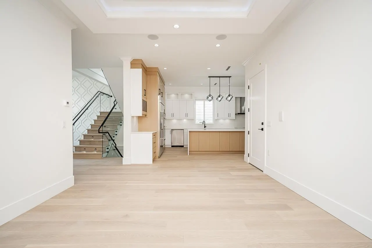 Main Floor-19XX 168TH STREET