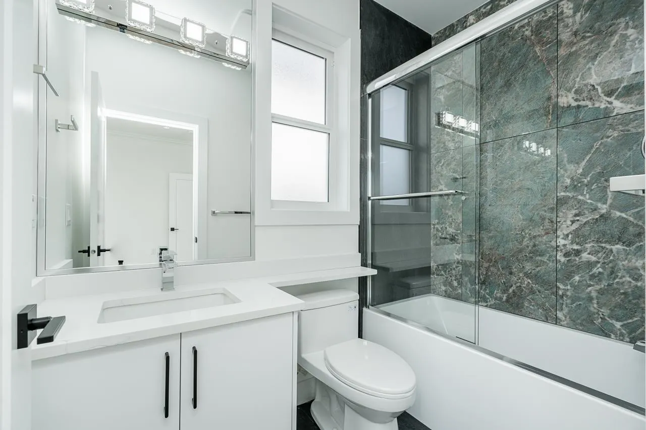Main Floor-19XX 168TH STREET