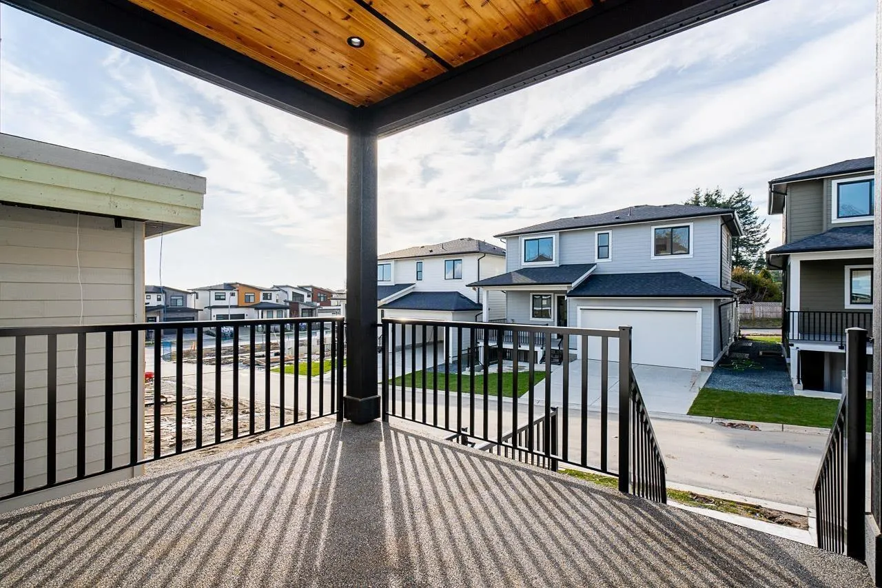 Main Floor-19XX 168TH STREET