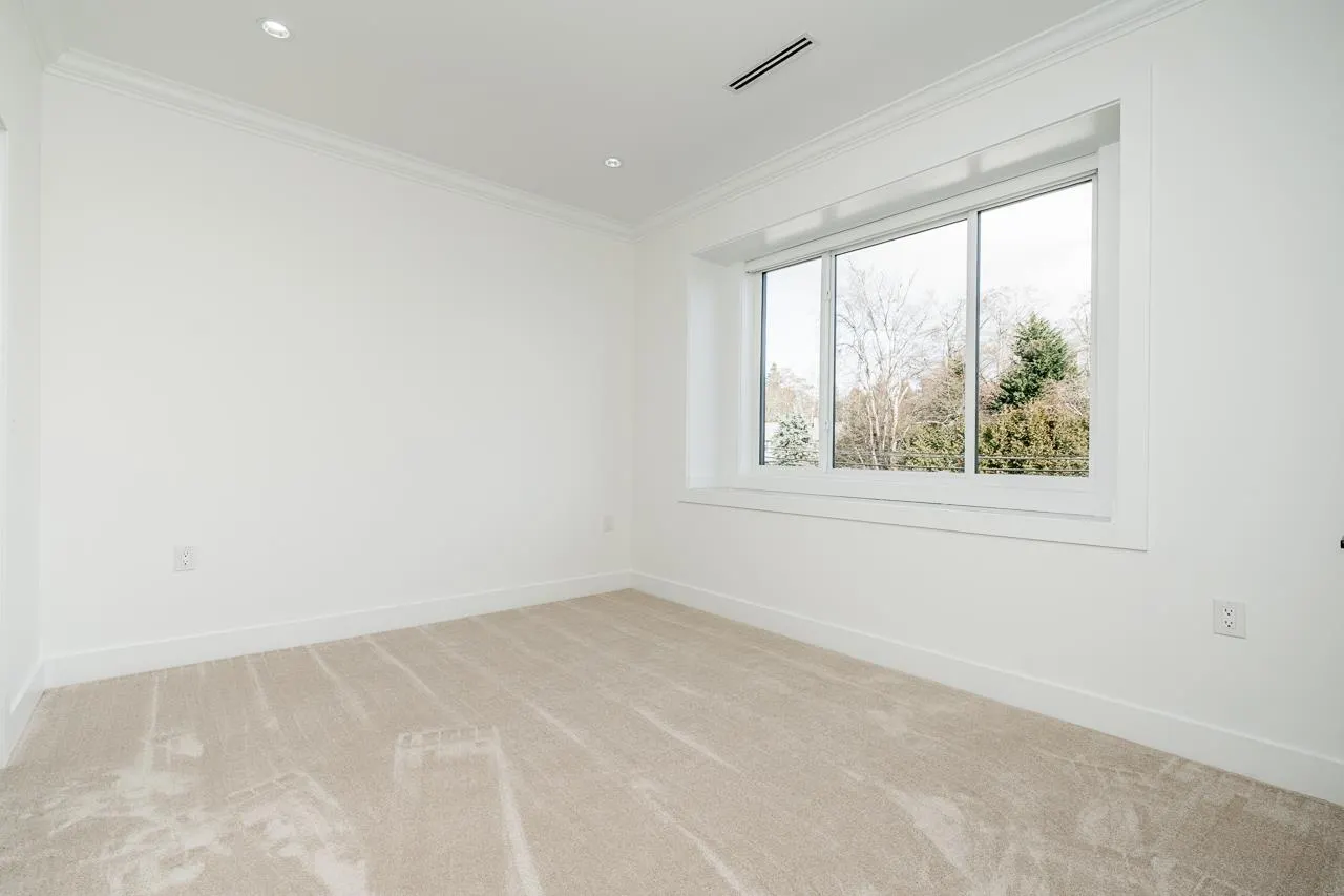 Main Floor-19XX 168TH STREET