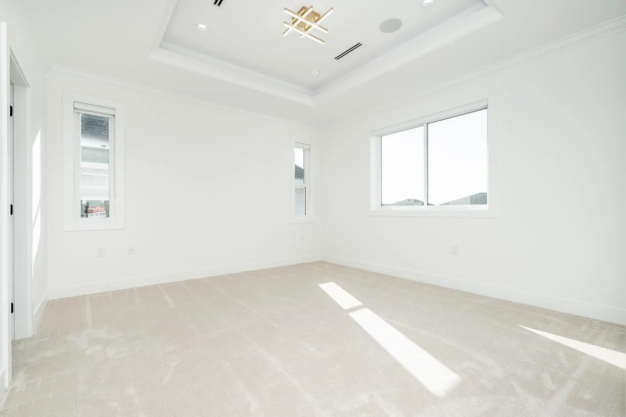 Main Floor-19XX 168TH STREET