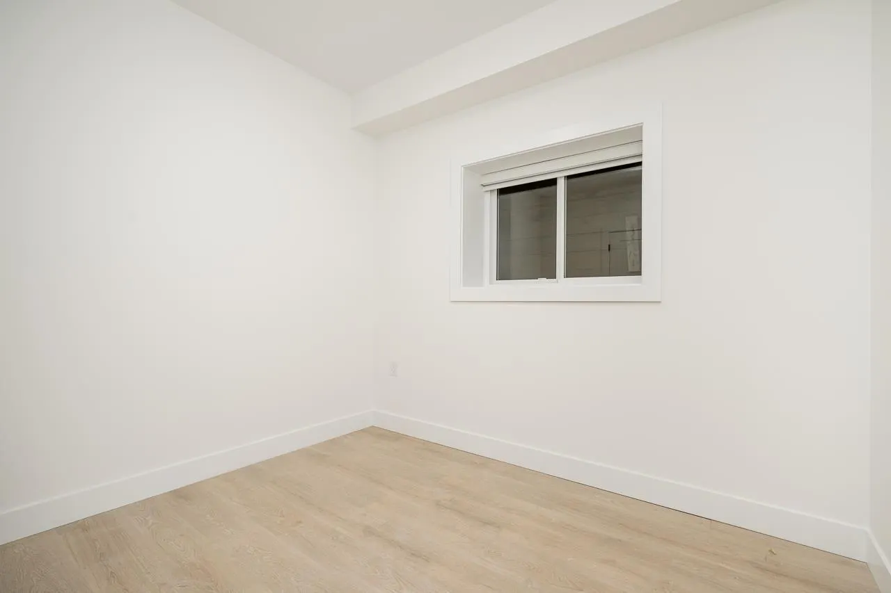 Basement-19XX 168ST STREET