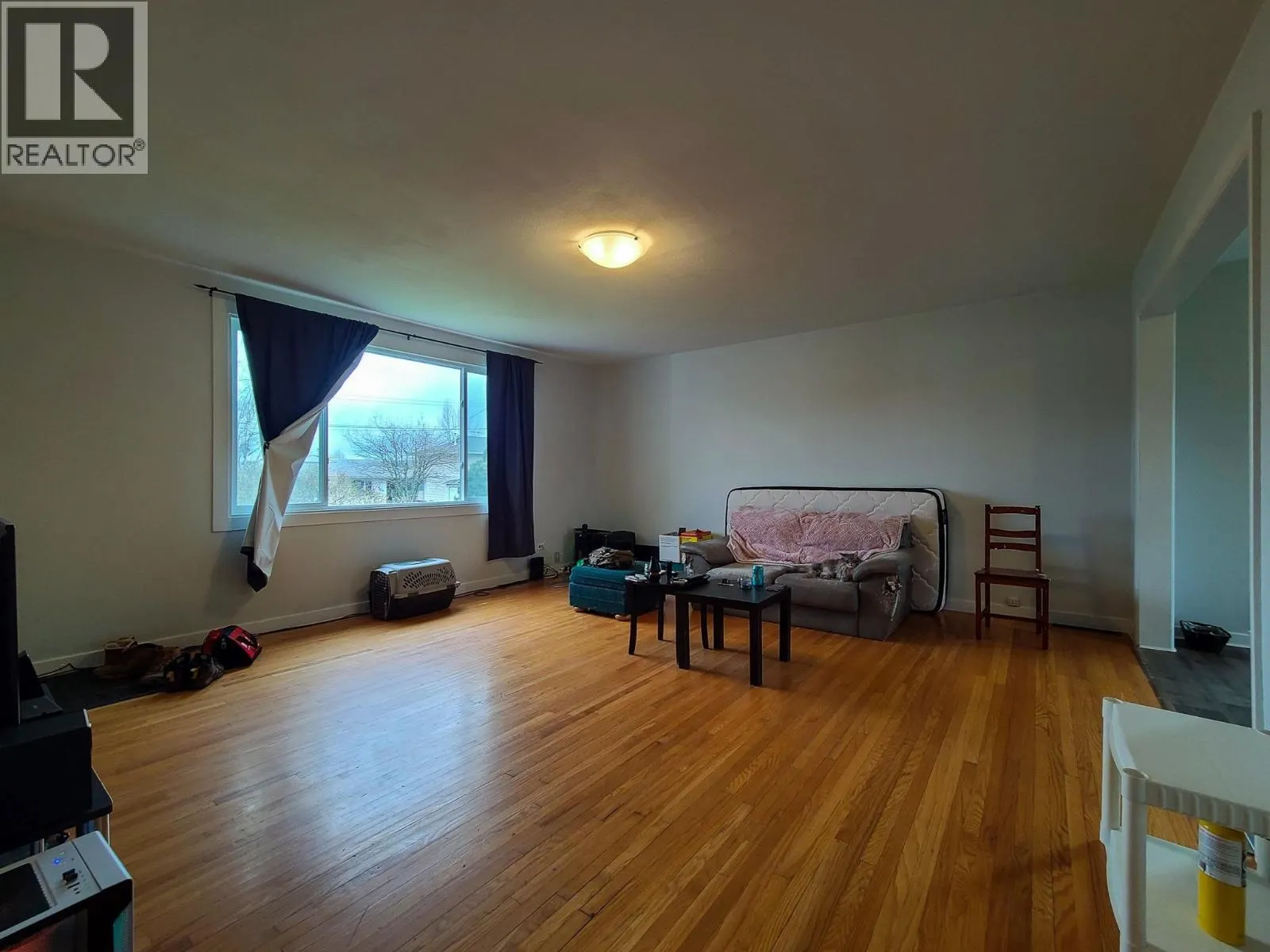 1210 CUDDIE CRESCENT