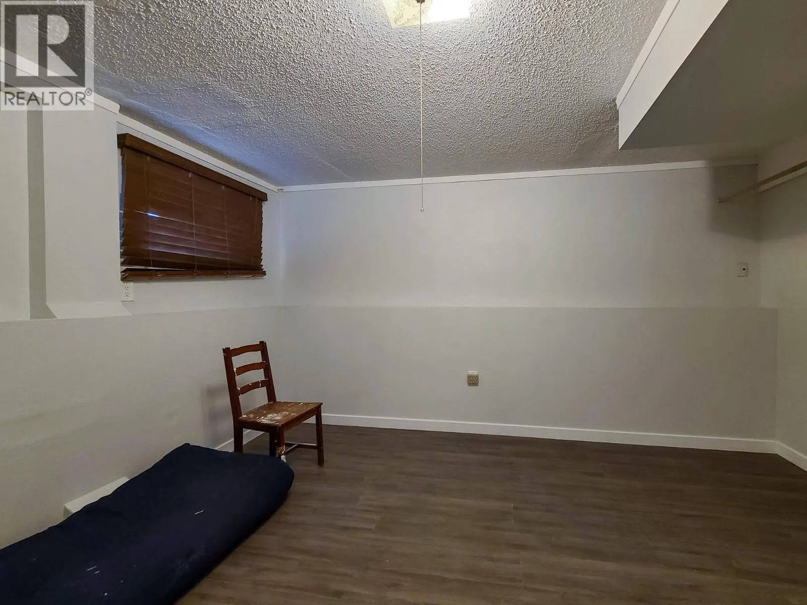 1210 CUDDIE CRESCENT