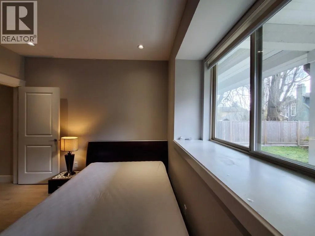 42xx PENDLEBURY ROAD