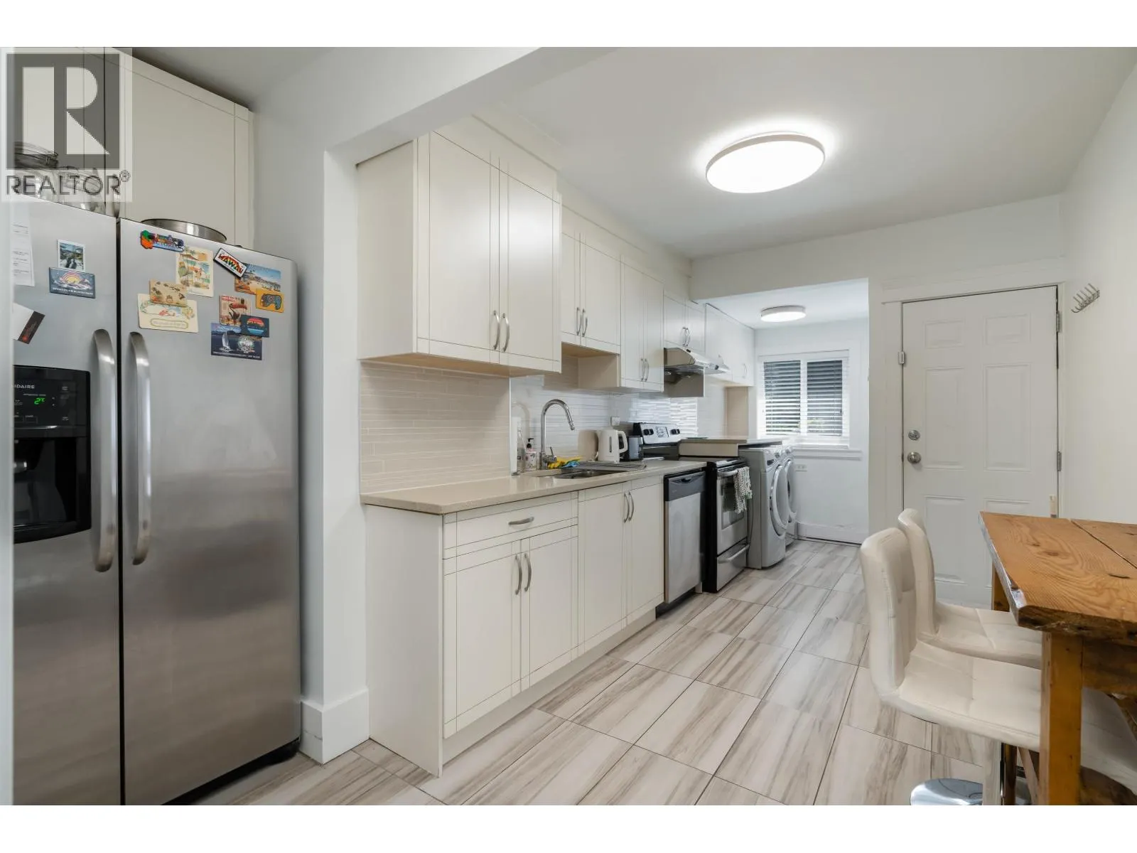 28XX W 6TH AVENUE