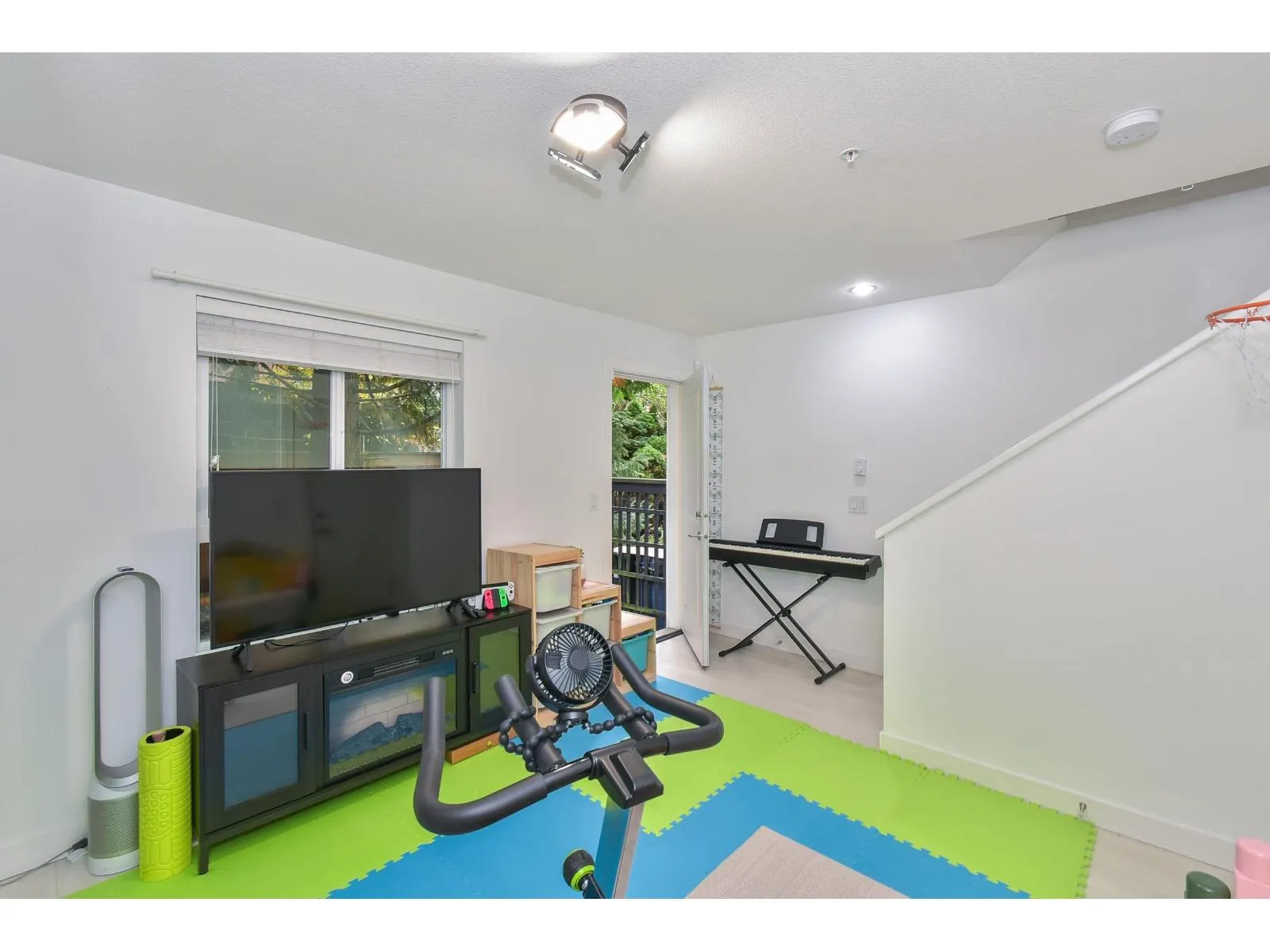 34 20857 77A AVENUE