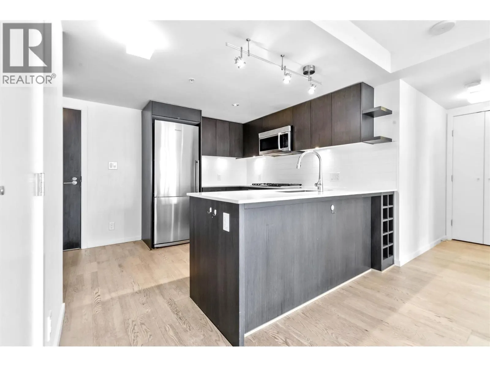 1116 7988 ACKROYD ROAD