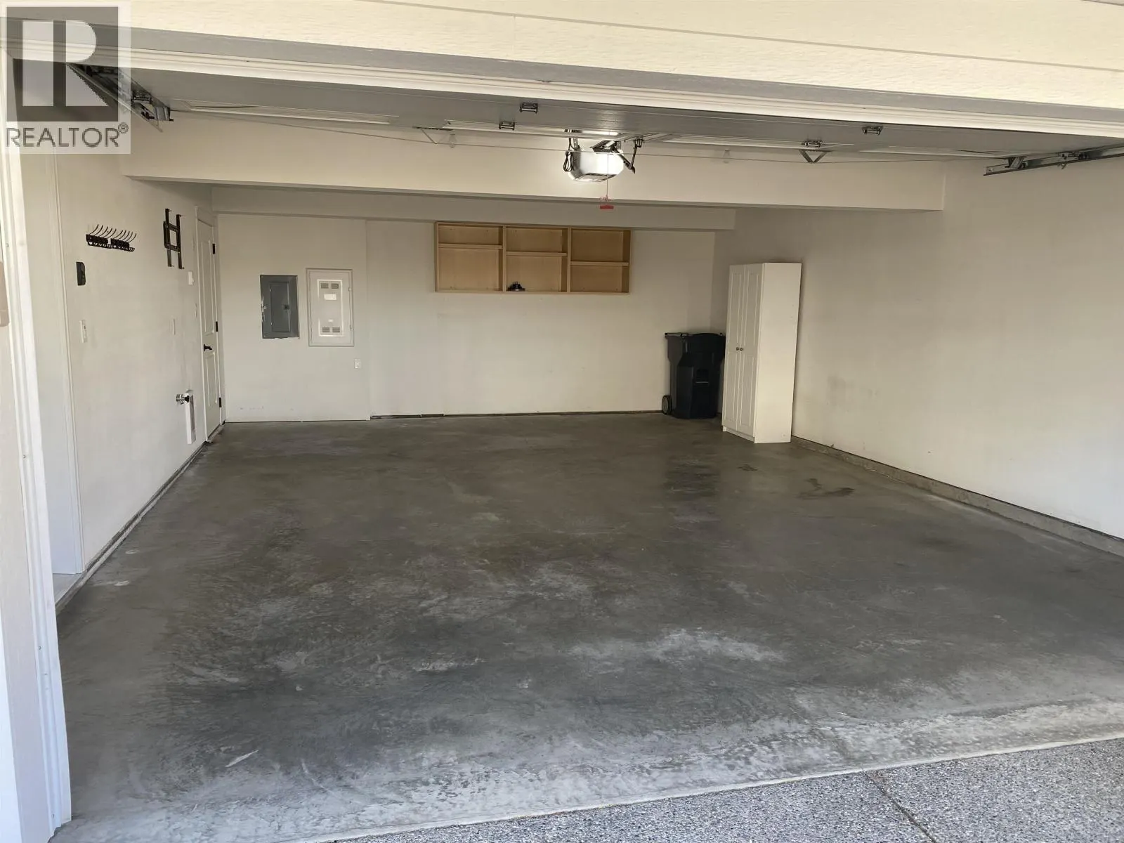 401 467 TABOR BOULEVARD