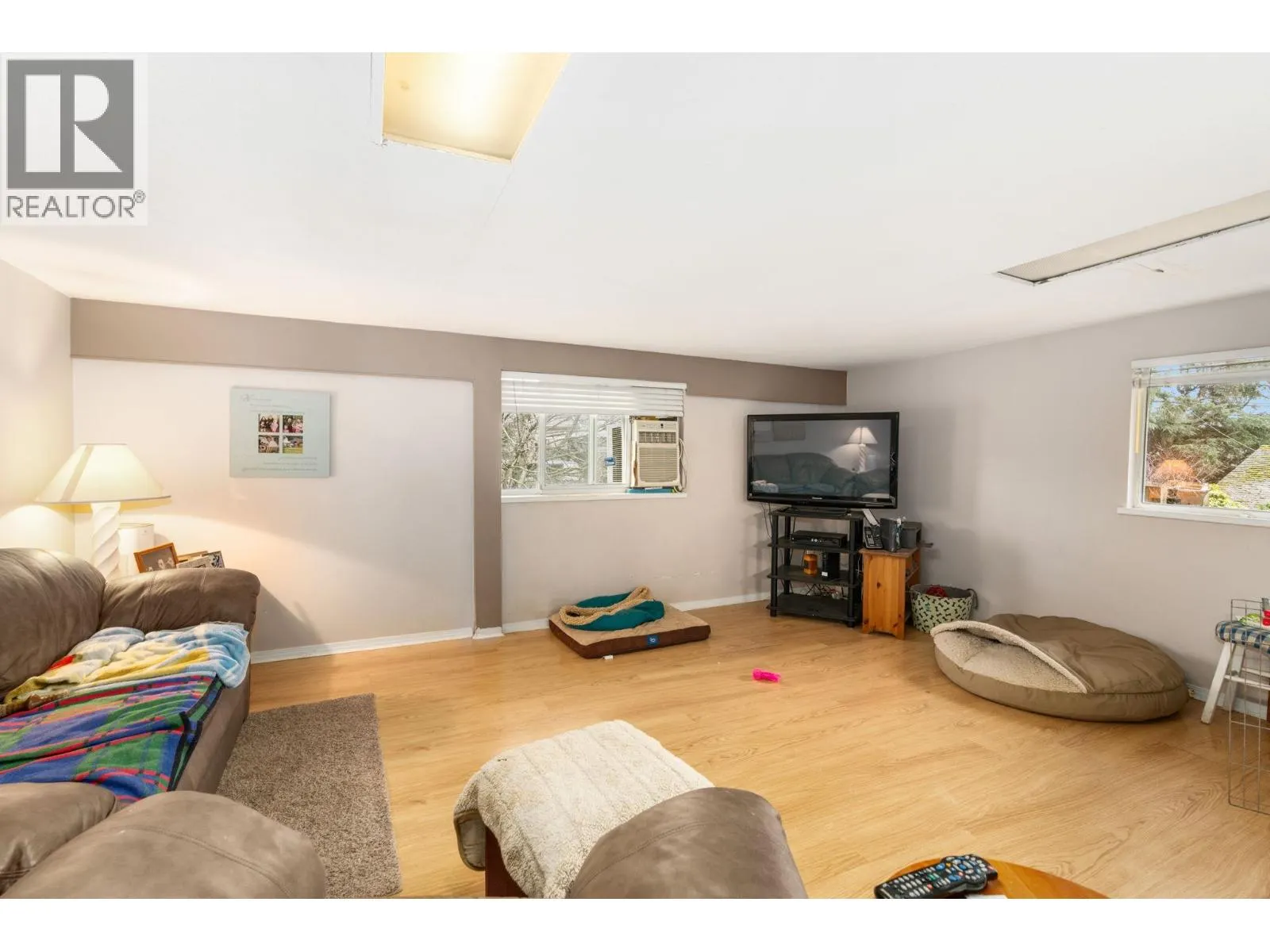 9580 SEACOTE ROAD