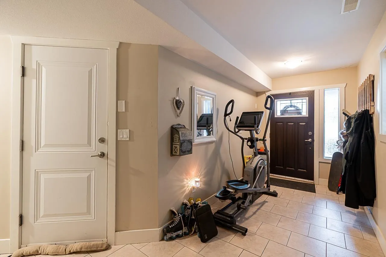 2 45466 WELLS ROAD|Sardis West Vedder