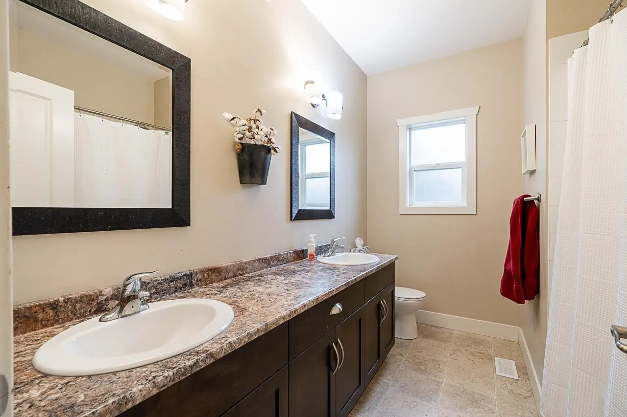 2 45466 WELLS ROAD|Sardis West Vedder