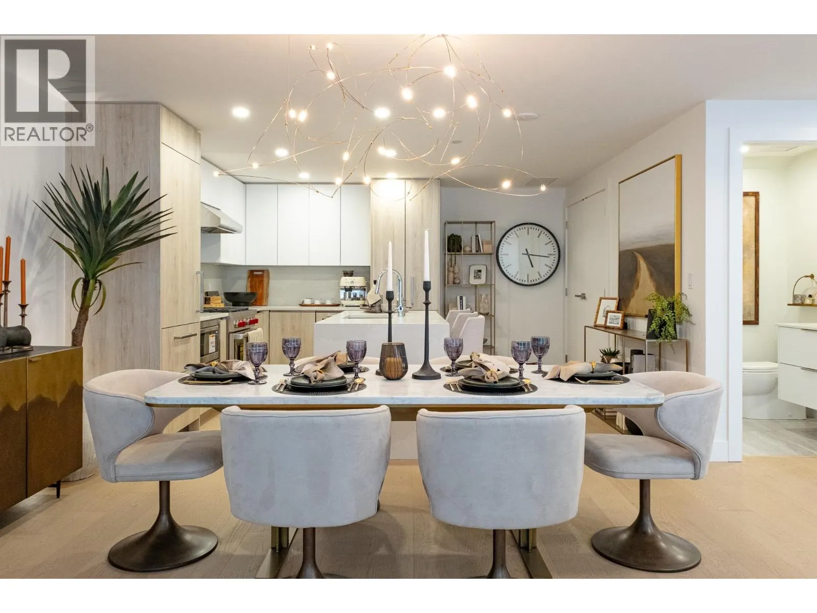 TH4 423 6TH STREET