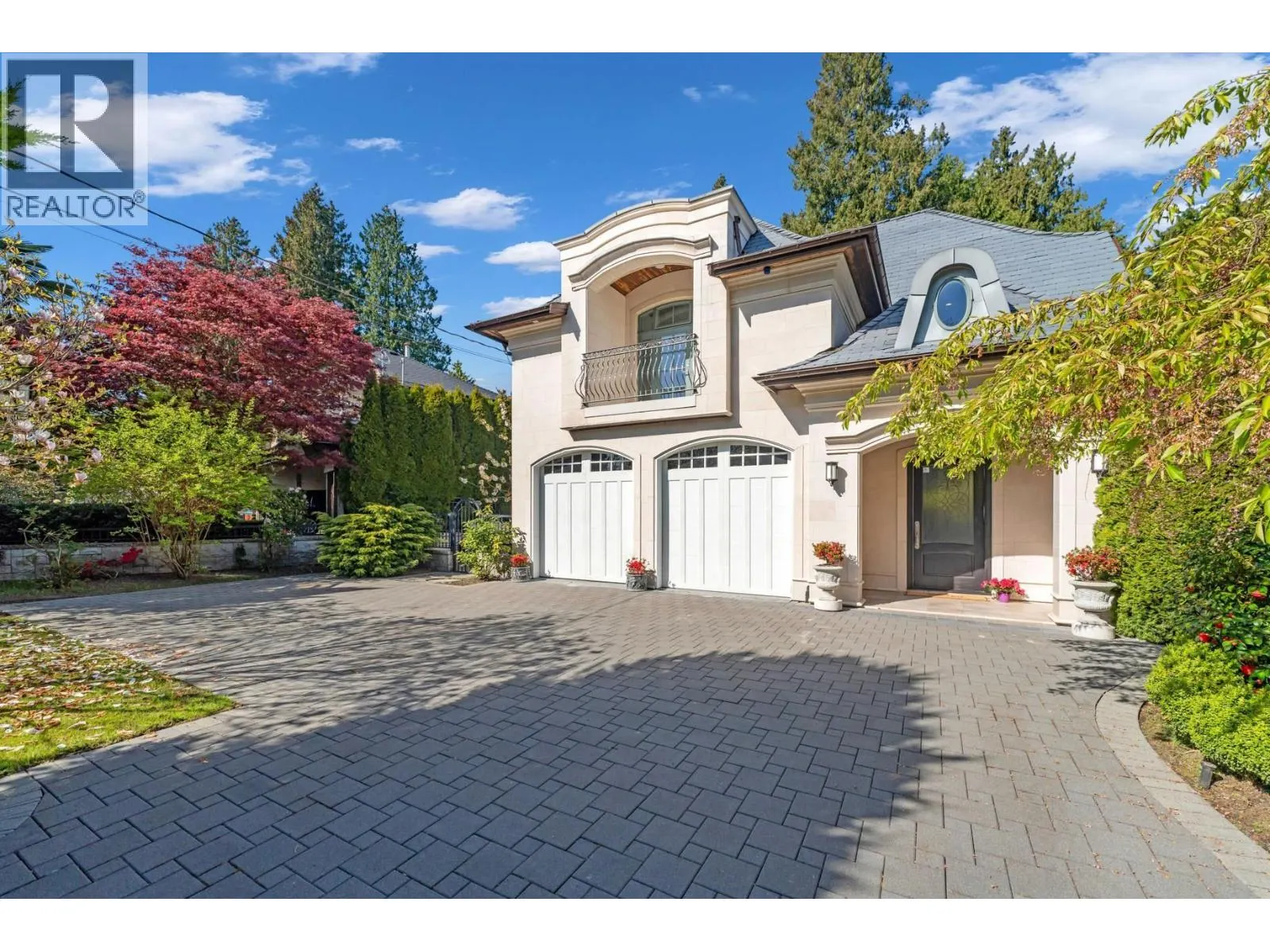 4348 ERWIN DRIVE