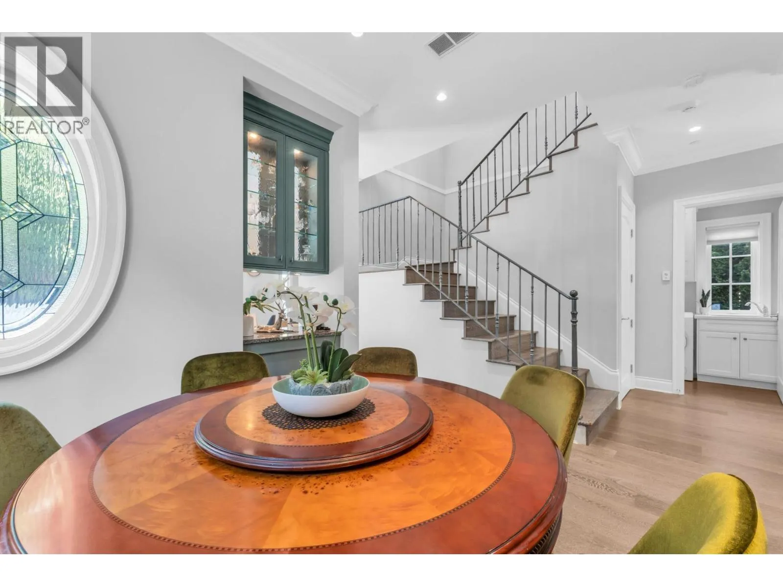 4348 ERWIN DRIVE