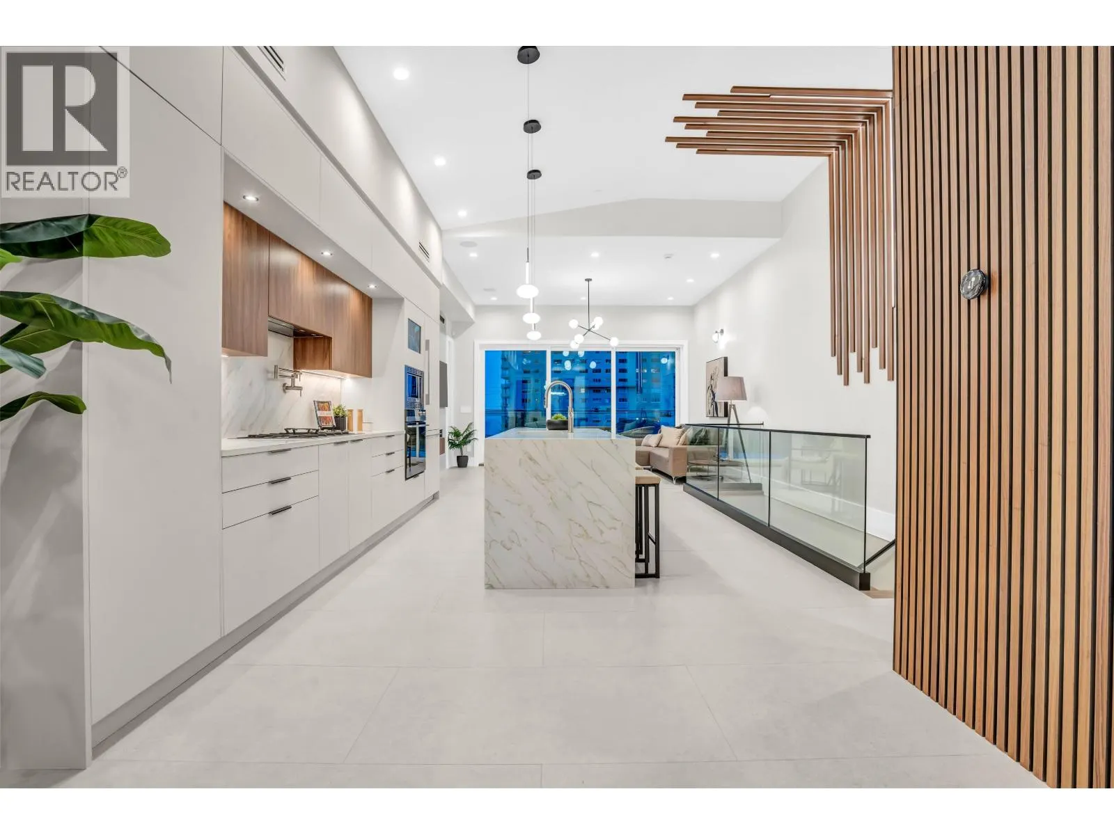 2380 MARINE DRIVE