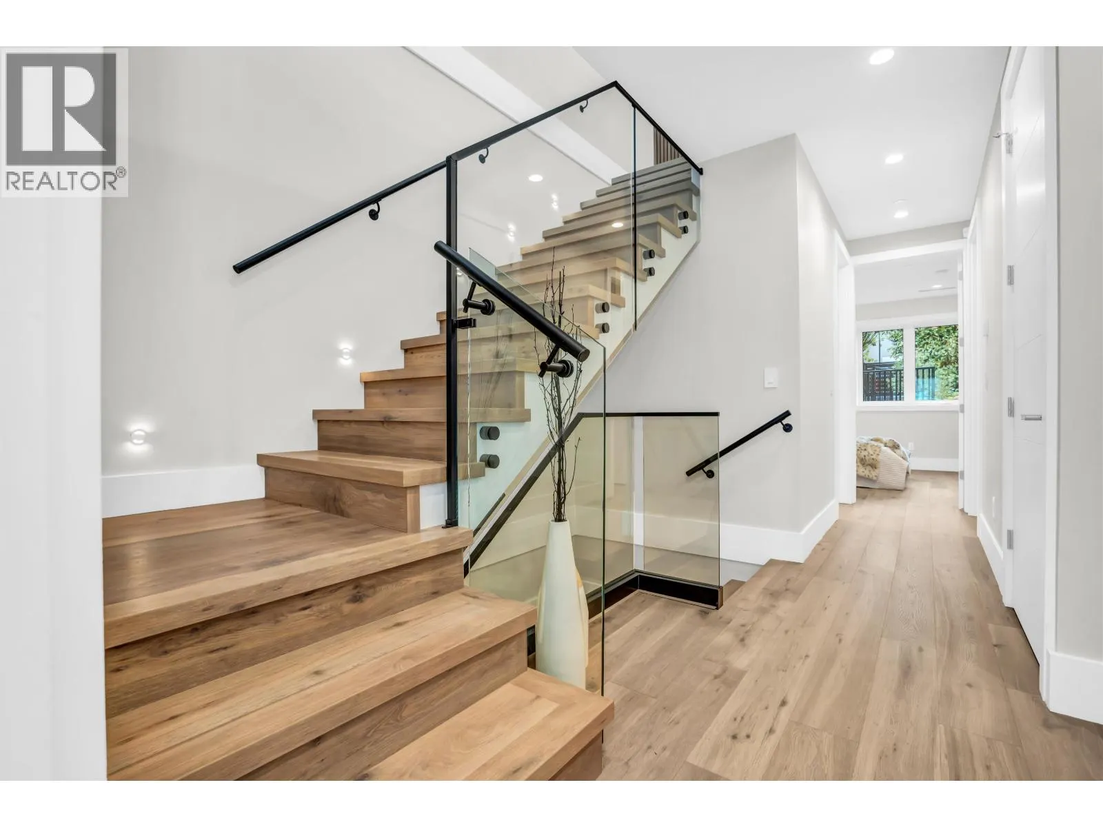 2380 MARINE DRIVE