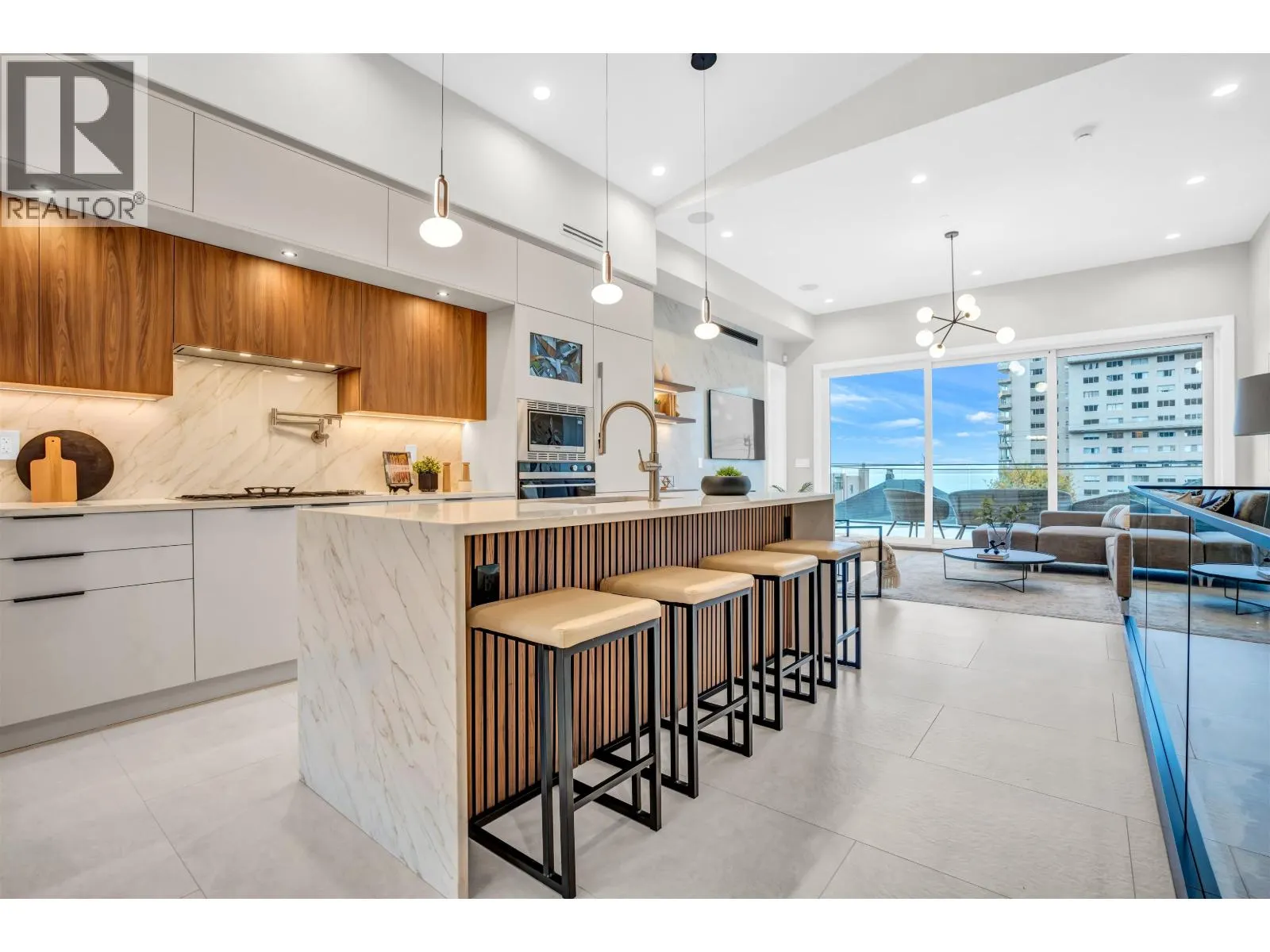 2380 MARINE DRIVE
