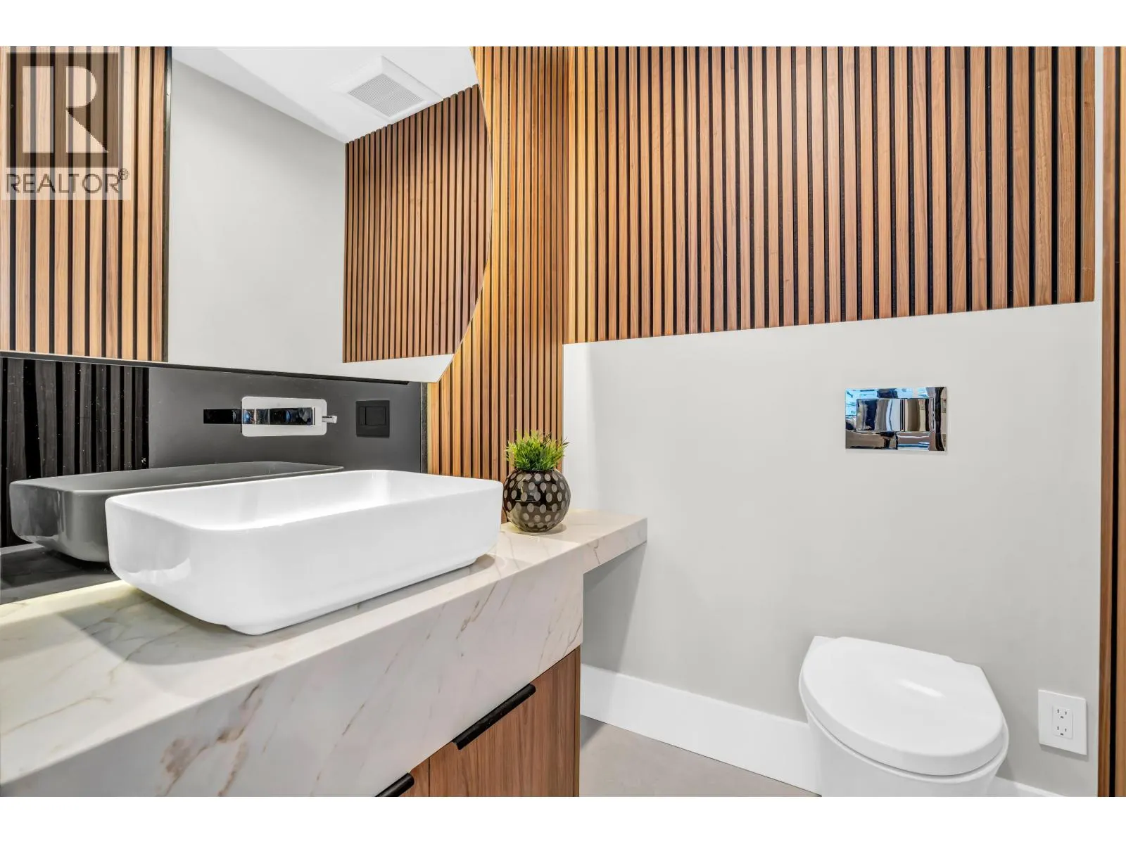 2380 MARINE DRIVE