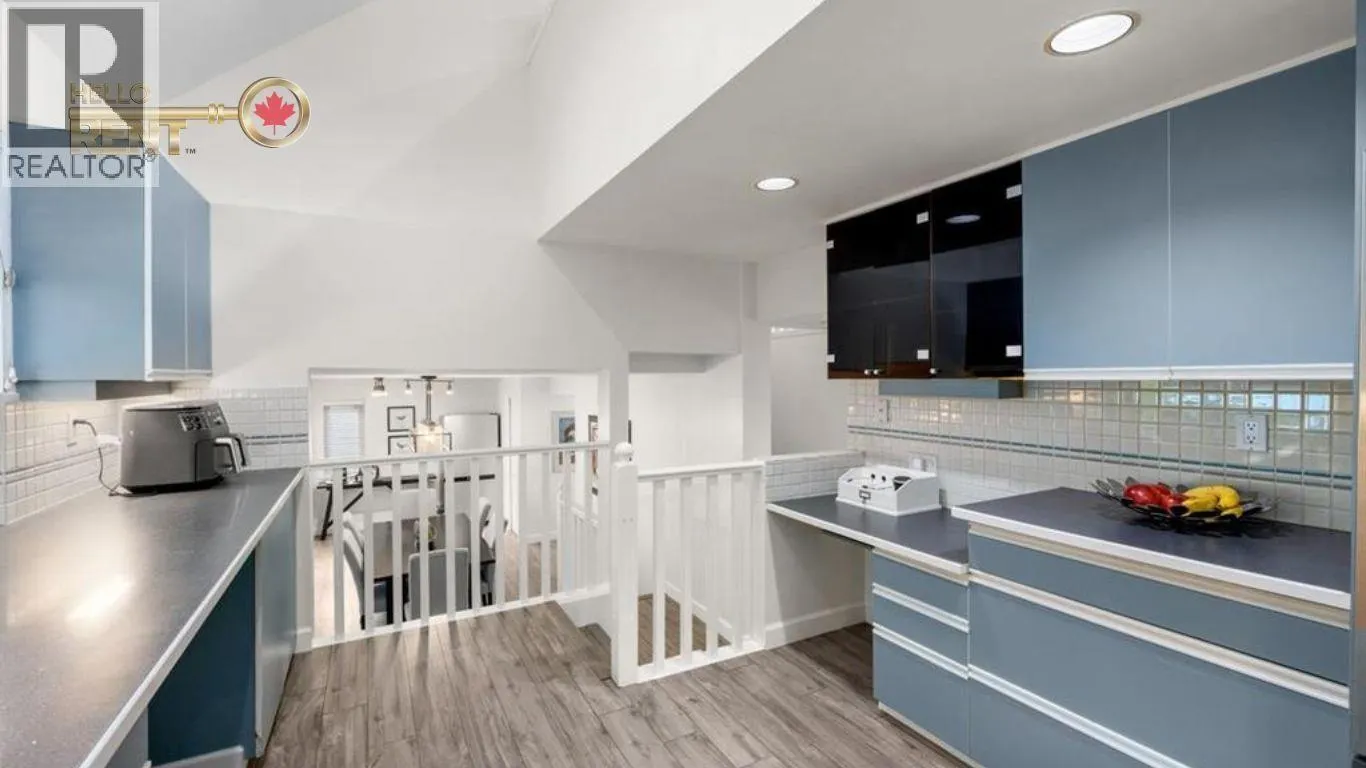 3690 RUTHERFORD CRESCENT