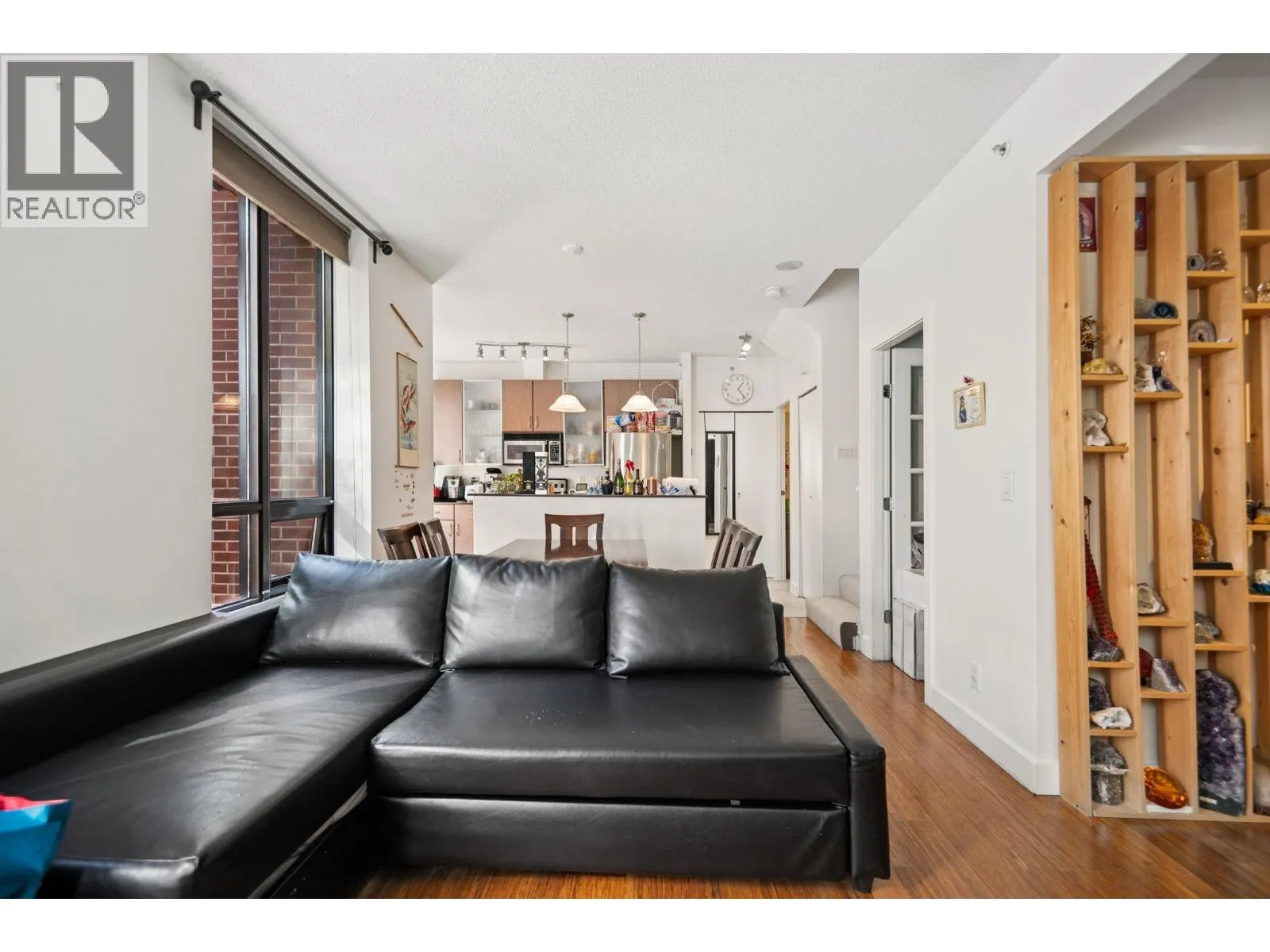 308 SMITHE STREET