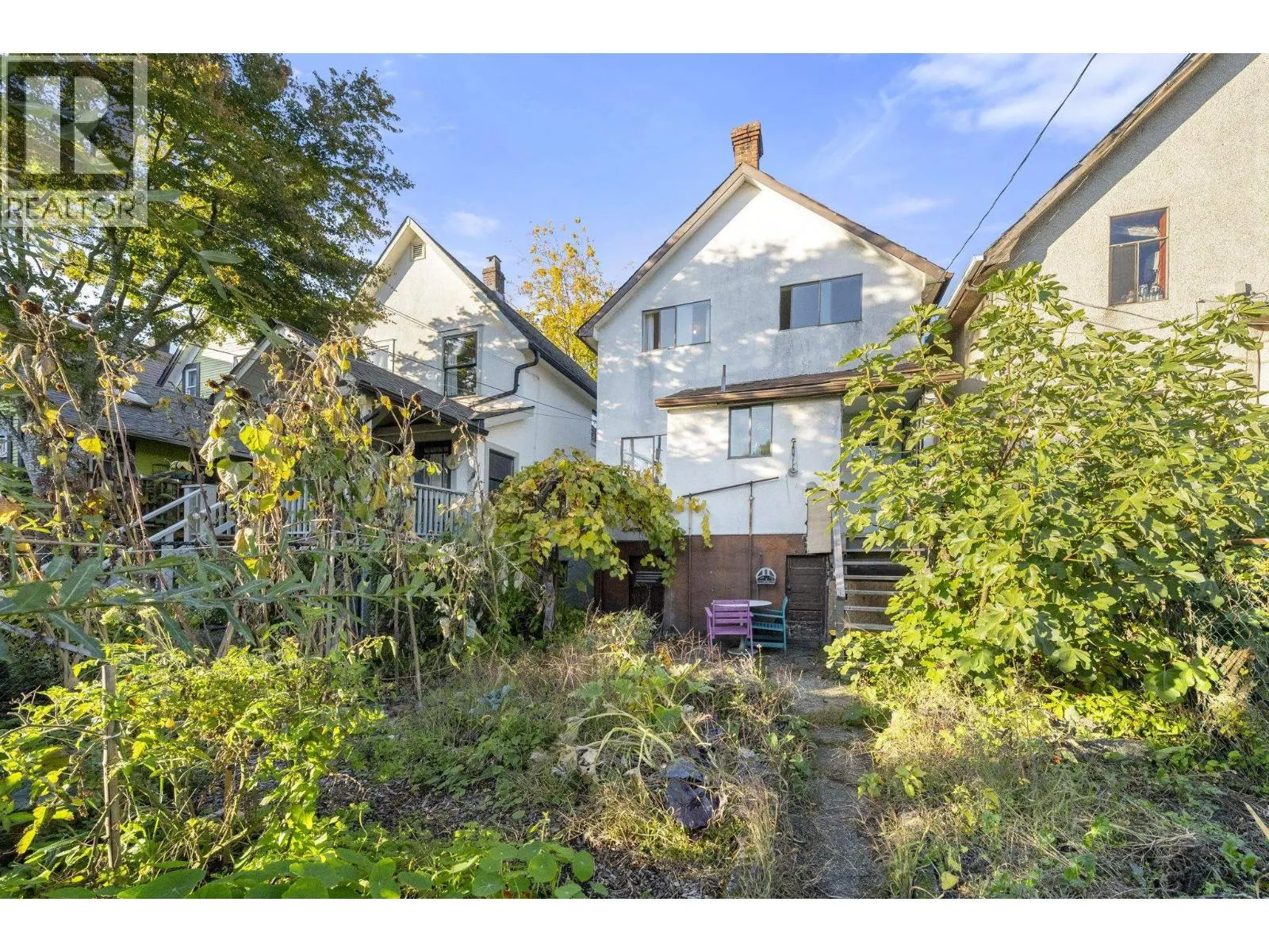 858 UNION STREET