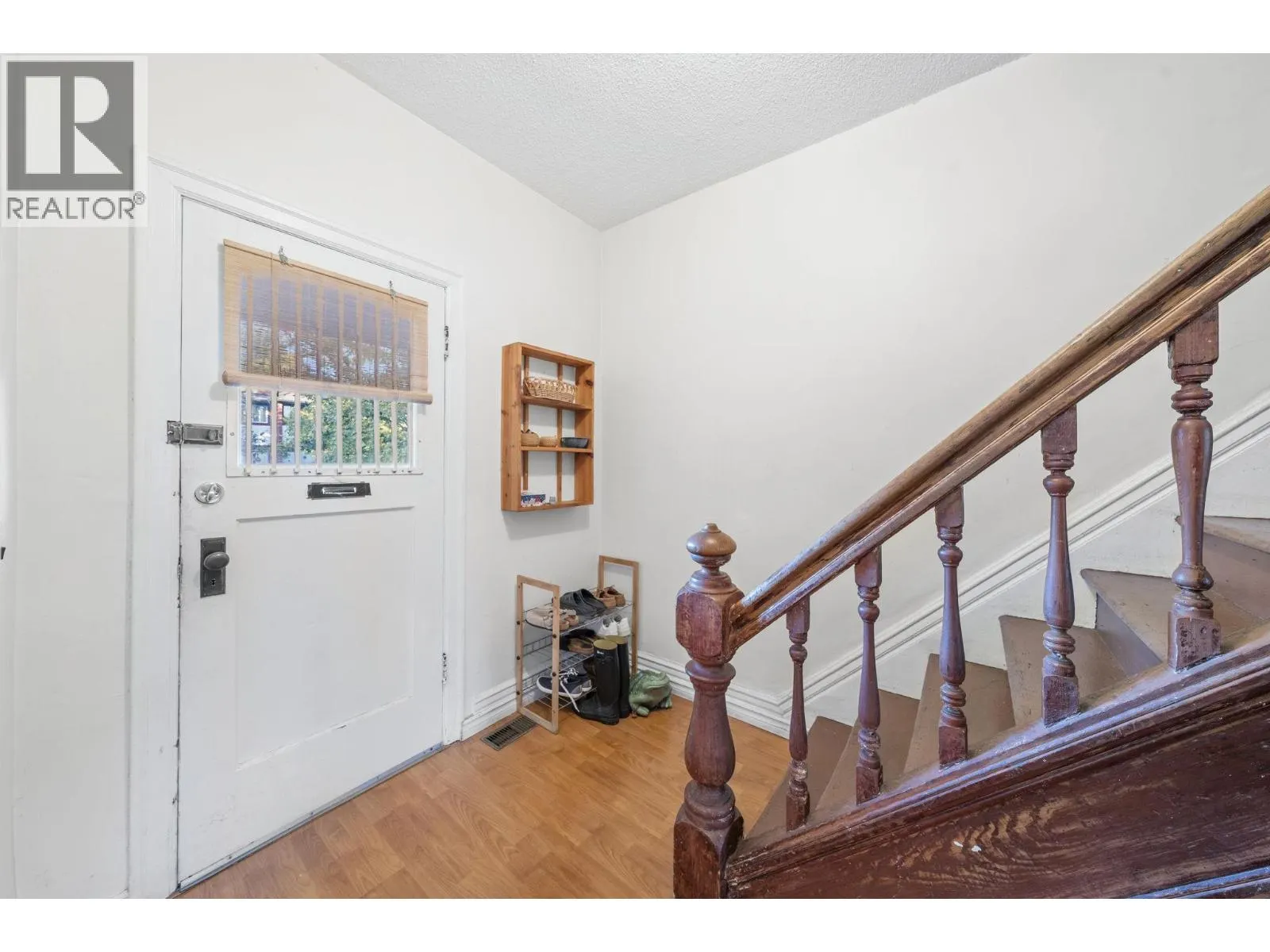 858 UNION STREET