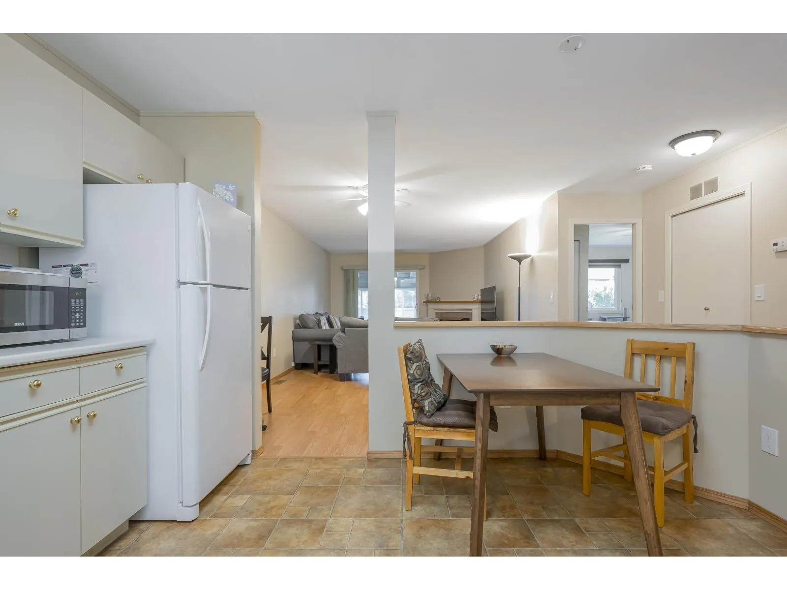 238 7610 EVANS ROAD|Sardis West Vedder